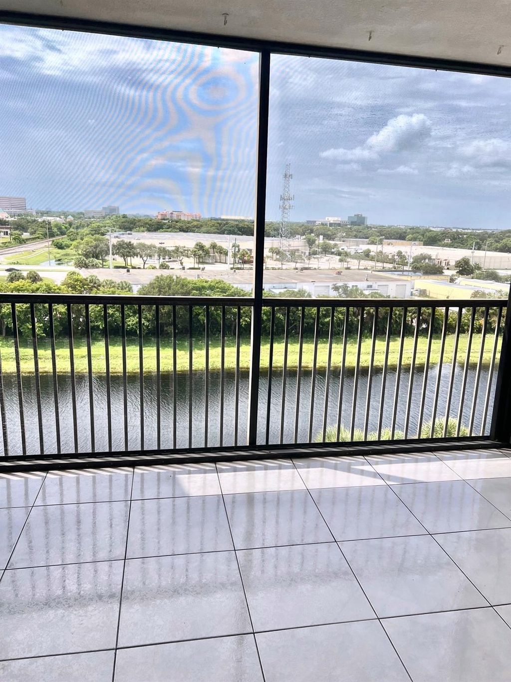 Photo of 2200 S Cypress Bend Dr #805, Pompano Beach, FL 33069 (MLS # F10398319)