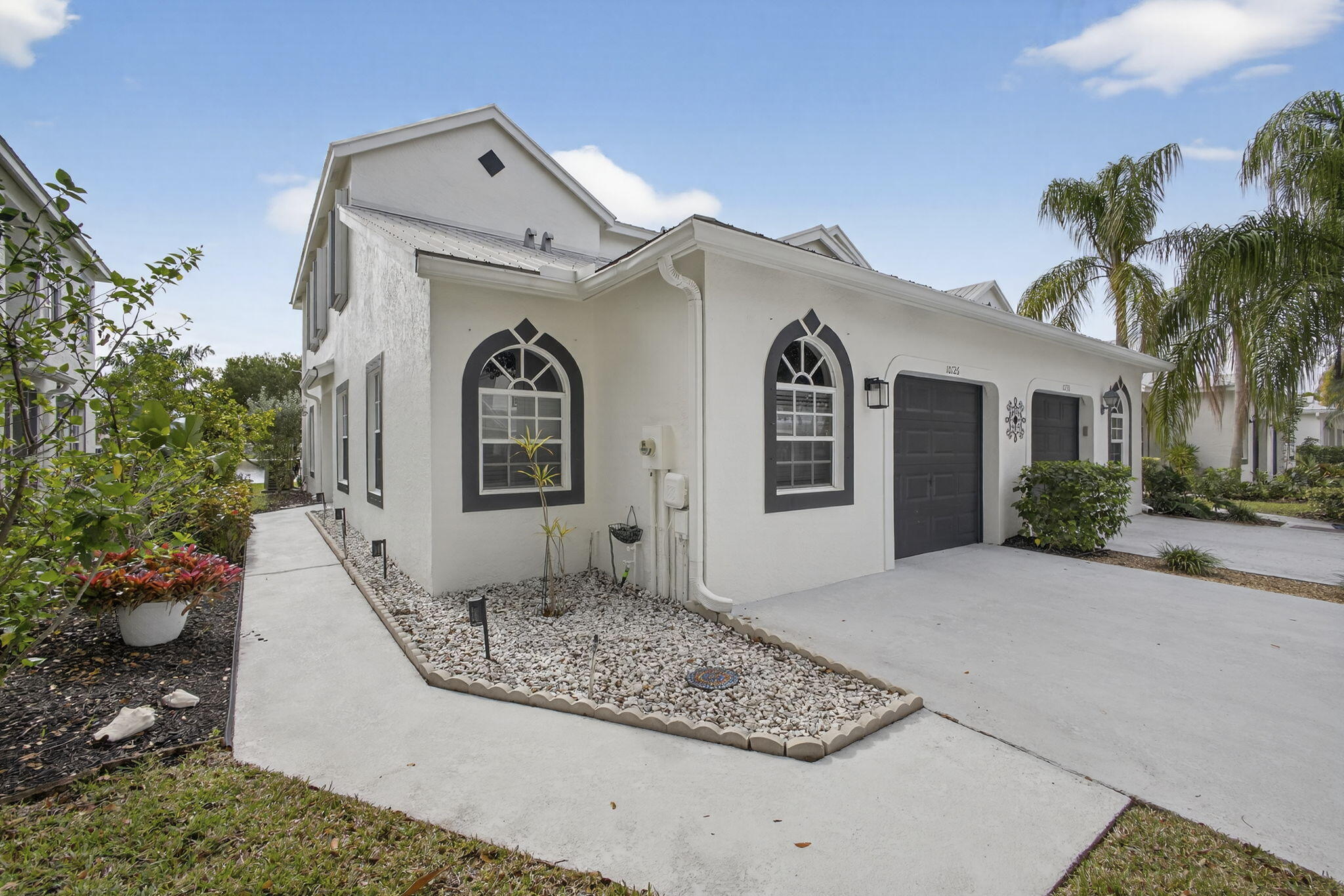 WELLINGTONS EDGE - Residential Lease