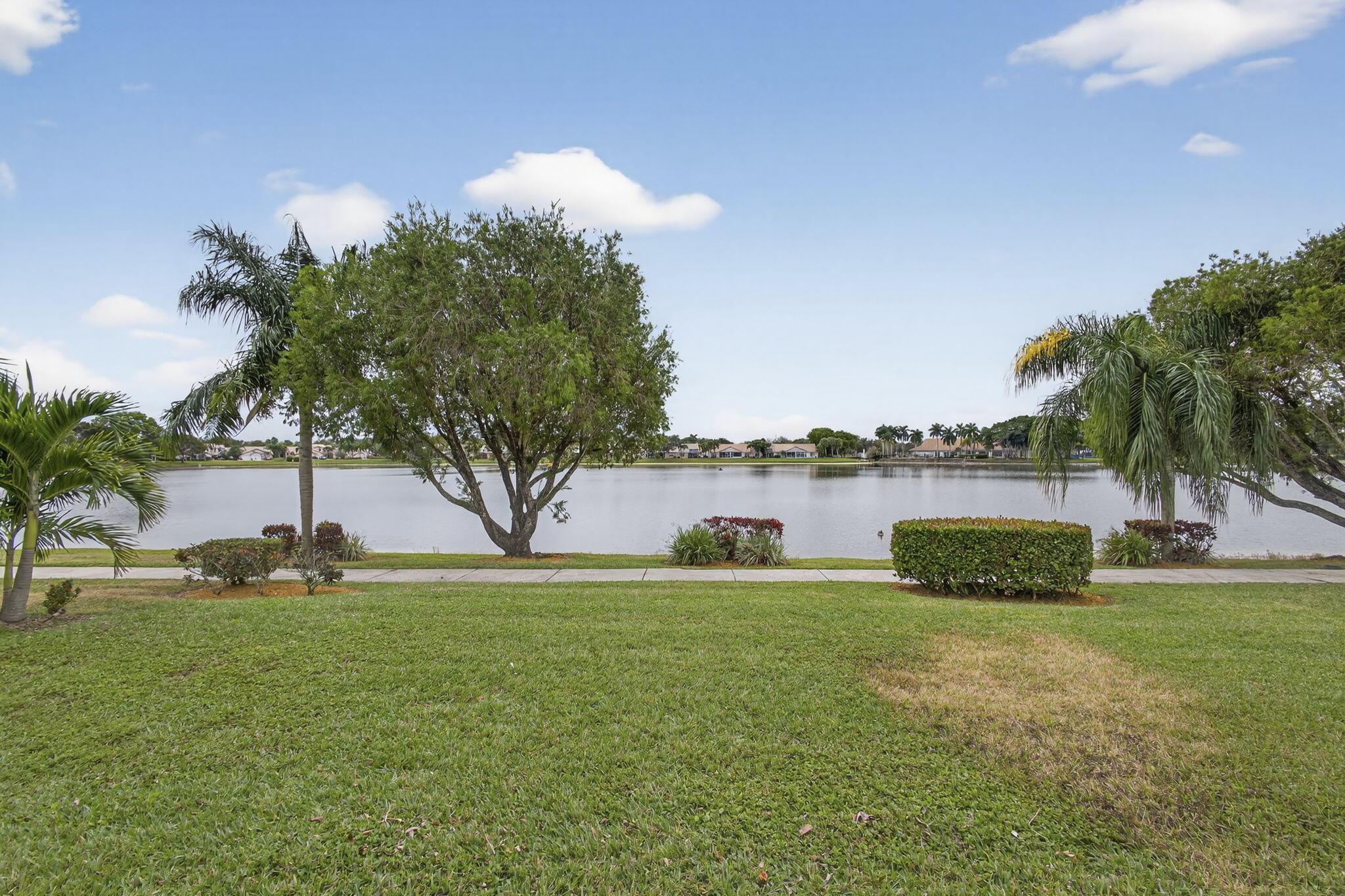 WELLINGTONS EDGE - Residential Lease