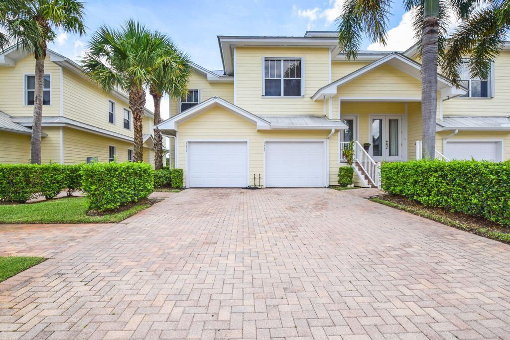 Photo of 3455 SW Sawgrass Villas Drive, Palm City, FL 34990 (MLS # R11022380)