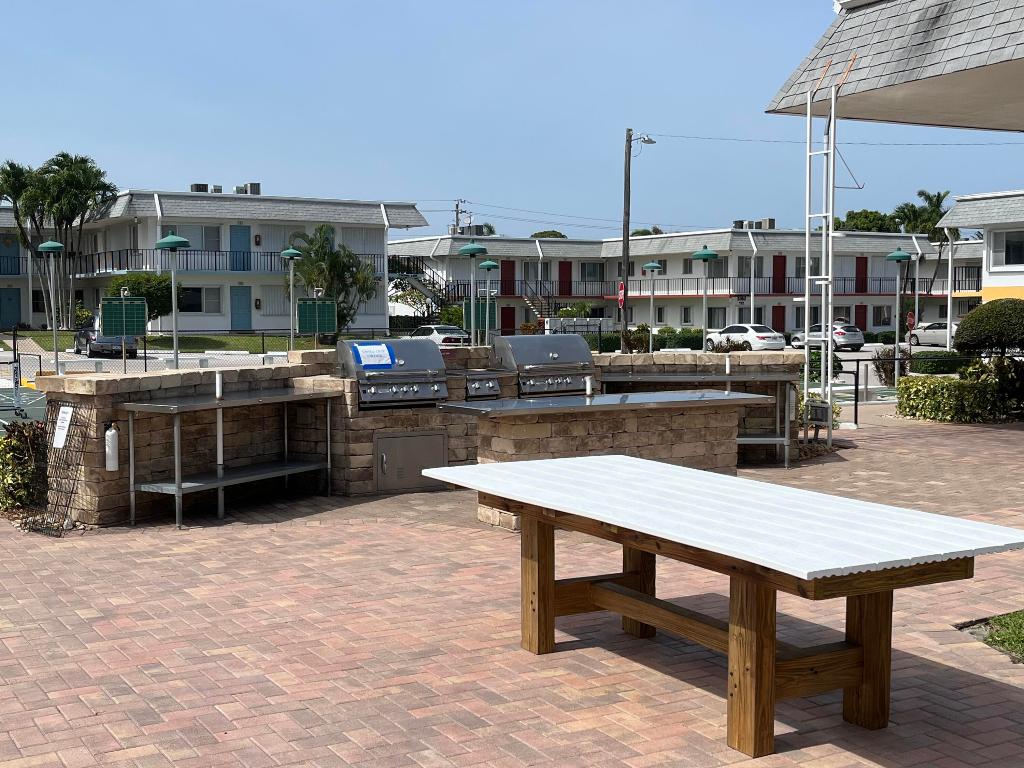 MURRY HILLS - Residential