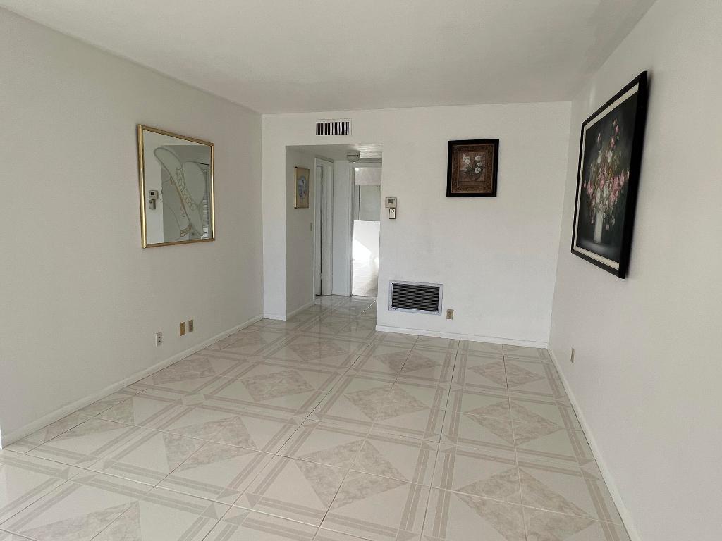 MURRY HILLS - Residential