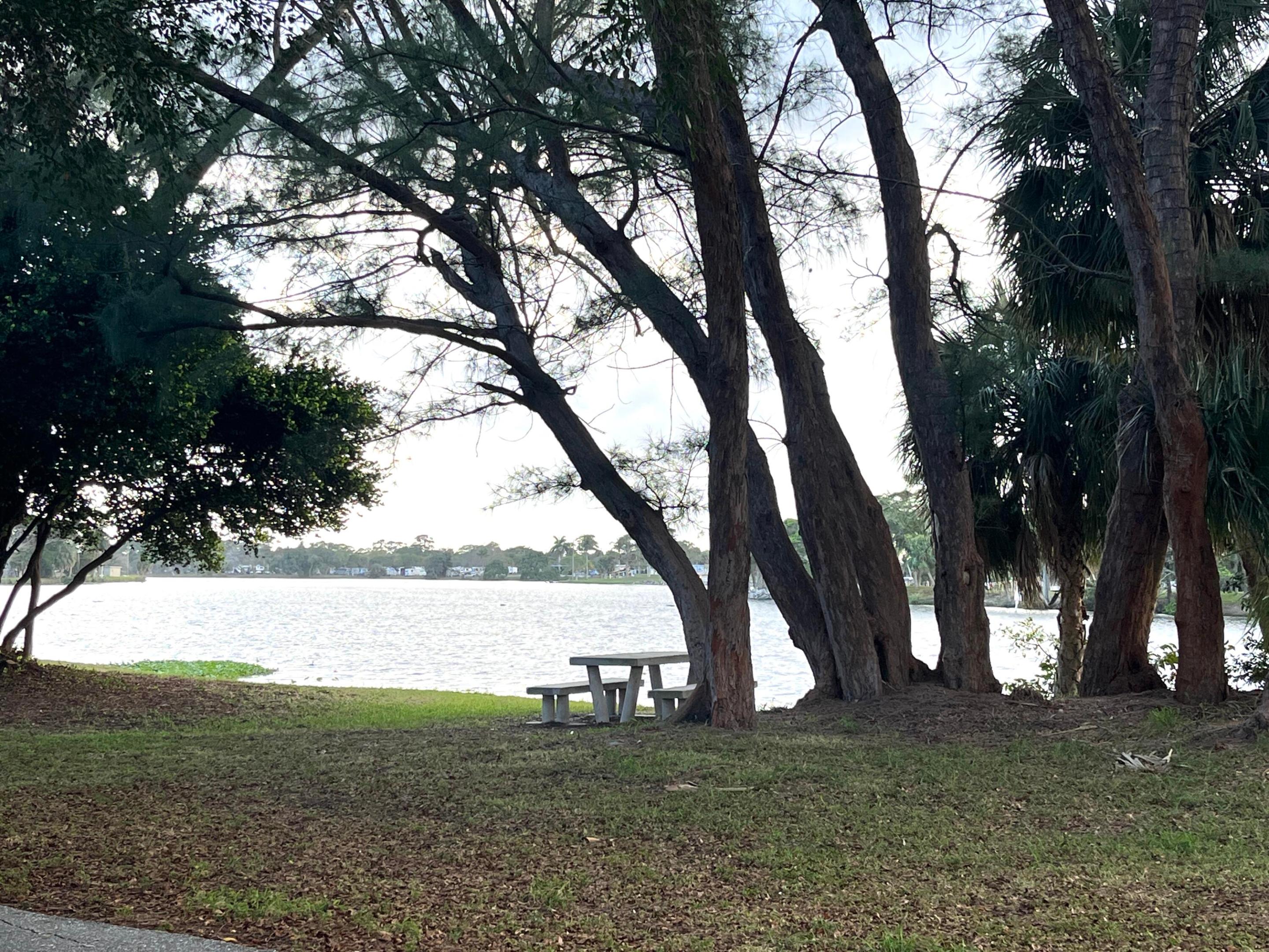 MURRY HILLS - Residential