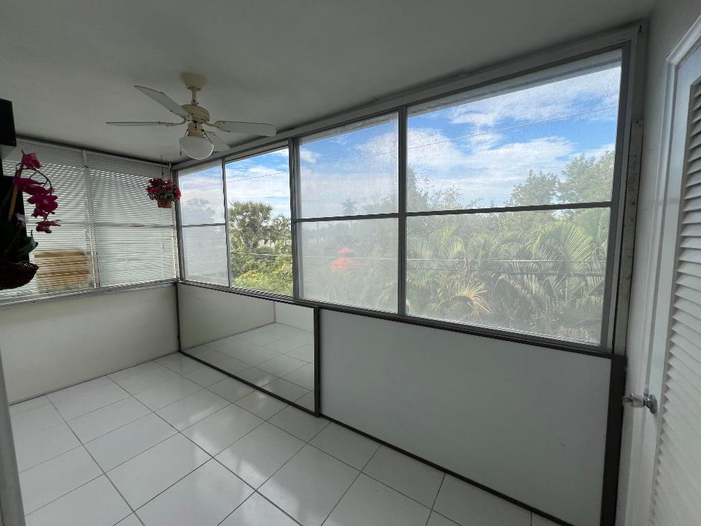 MURRY HILLS - Residential