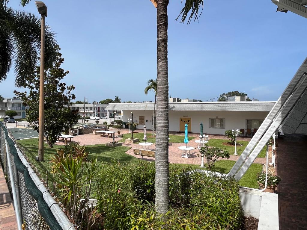 MURRY HILLS - Residential