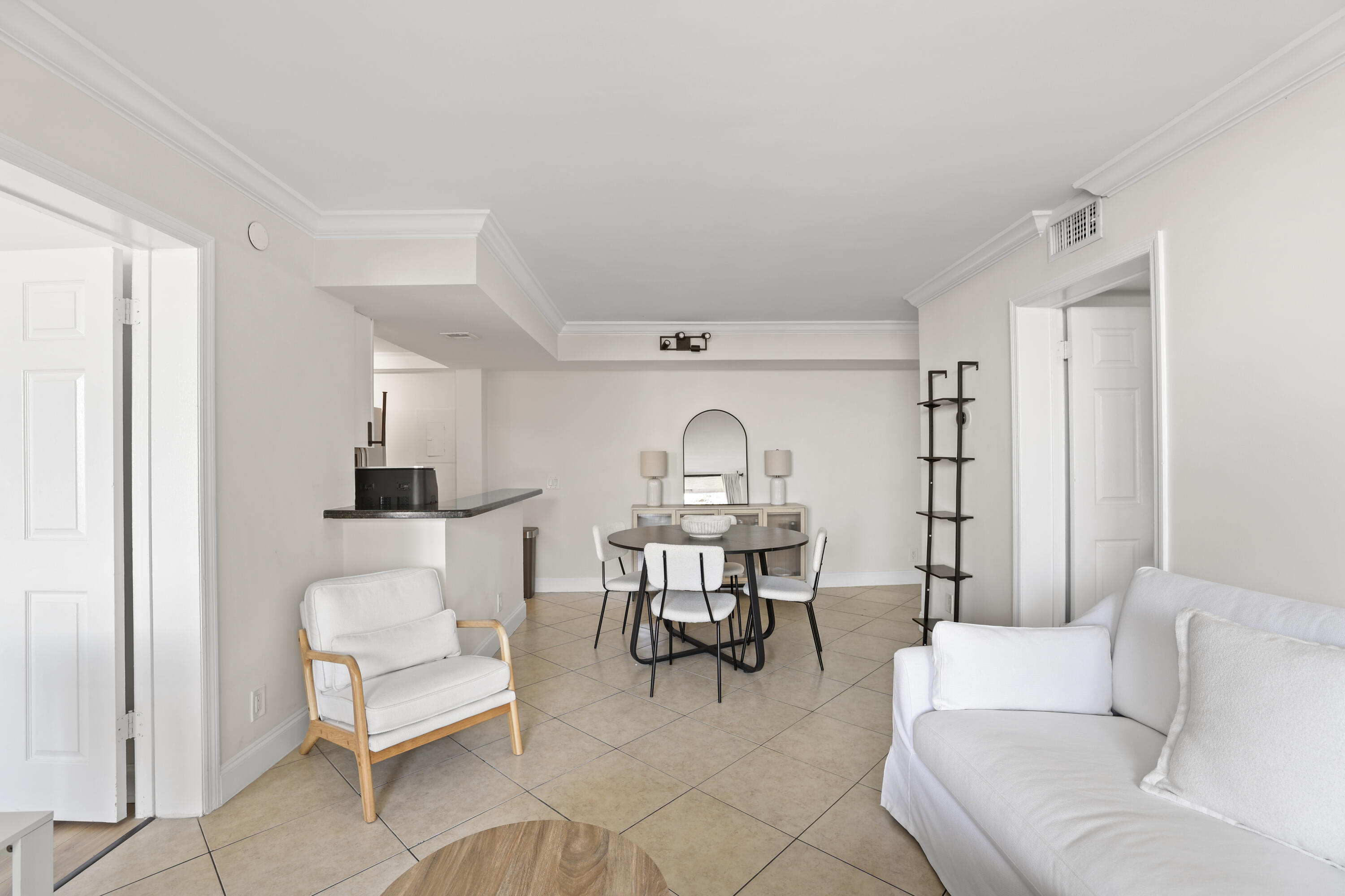 CLEAR LAKE CLUB CONDOMINIUM - Residential