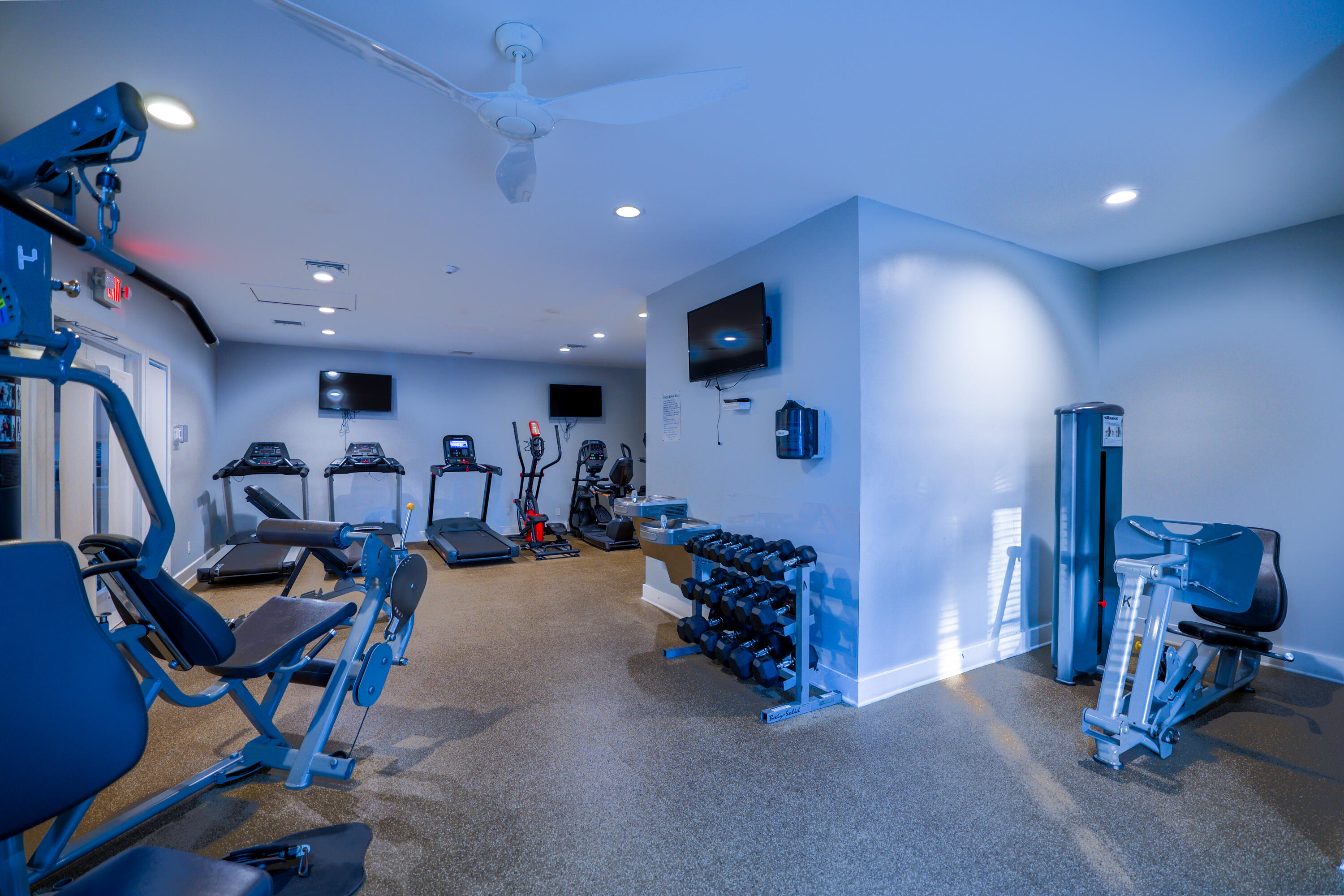 CLEAR LAKE CLUB CONDOMINIUM - Residential