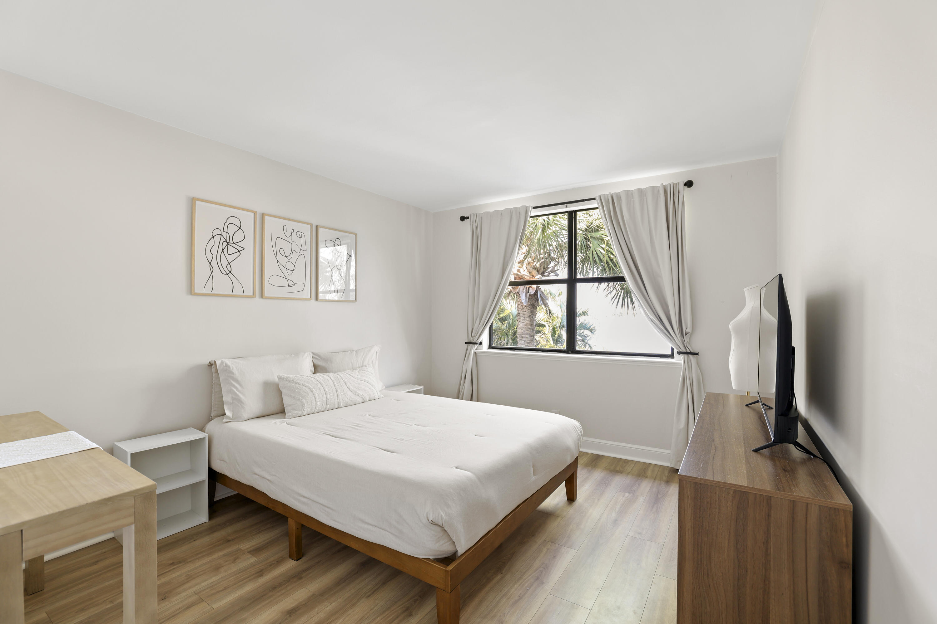 CLEAR LAKE CLUB CONDOMINIUM - Residential