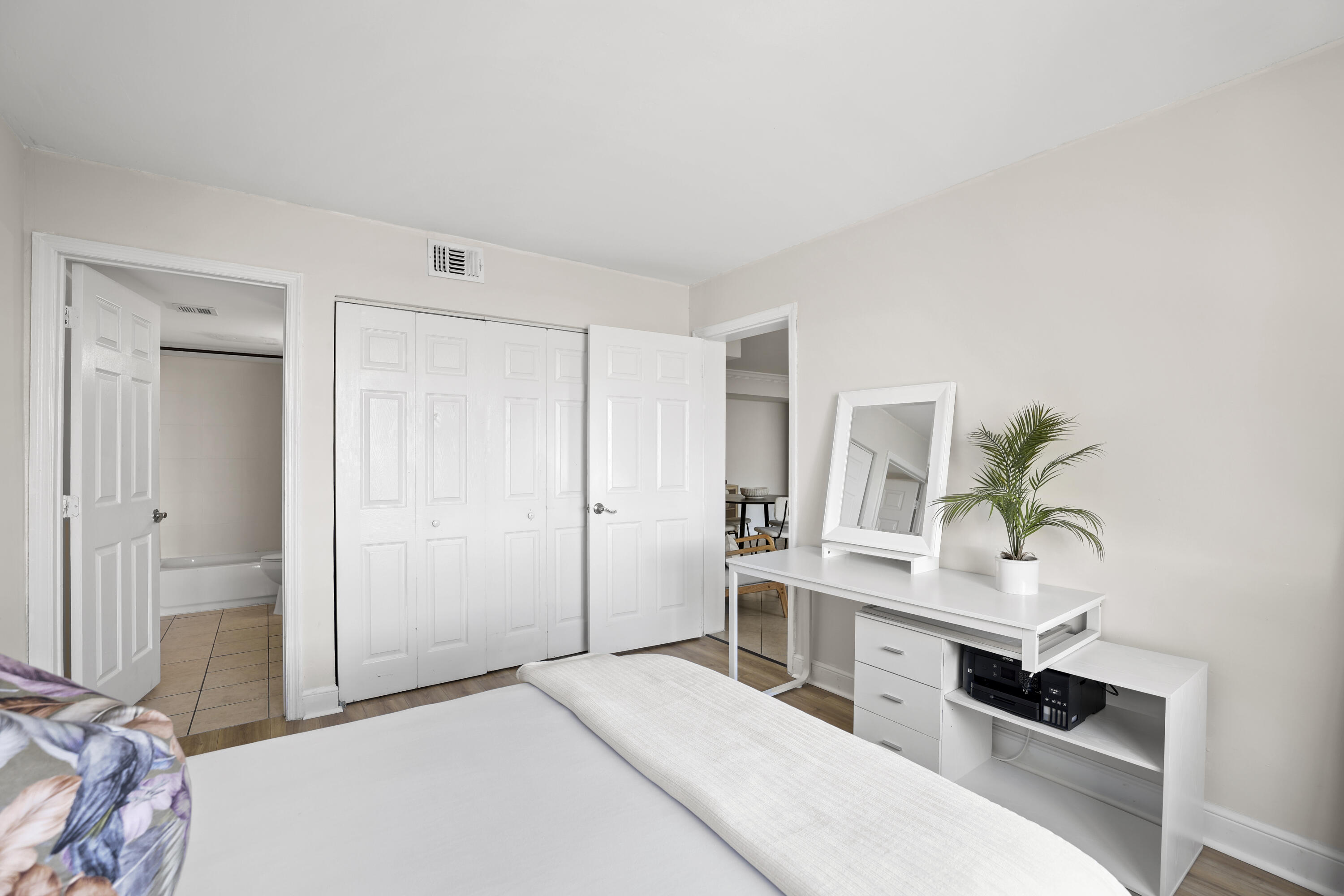 CLEAR LAKE CLUB CONDOMINIUM - Residential