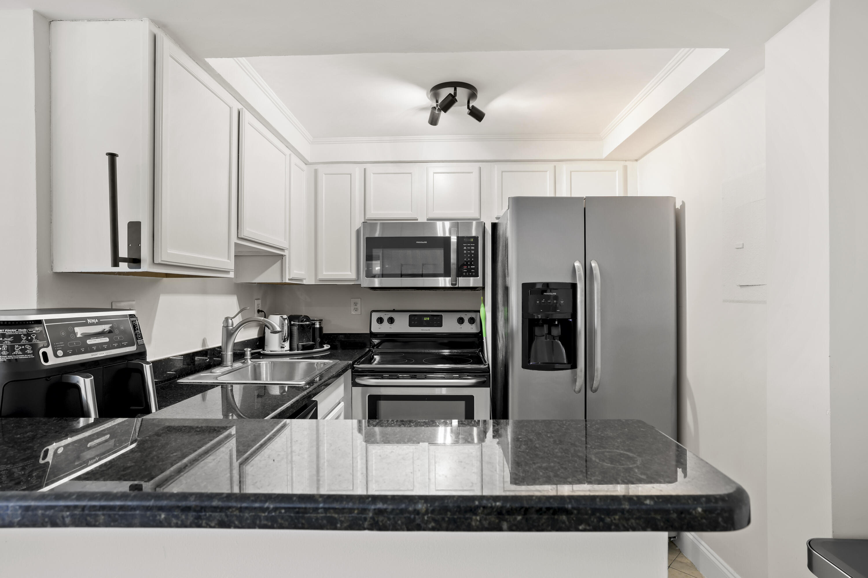 CLEAR LAKE CLUB CONDOMINIUM - Residential