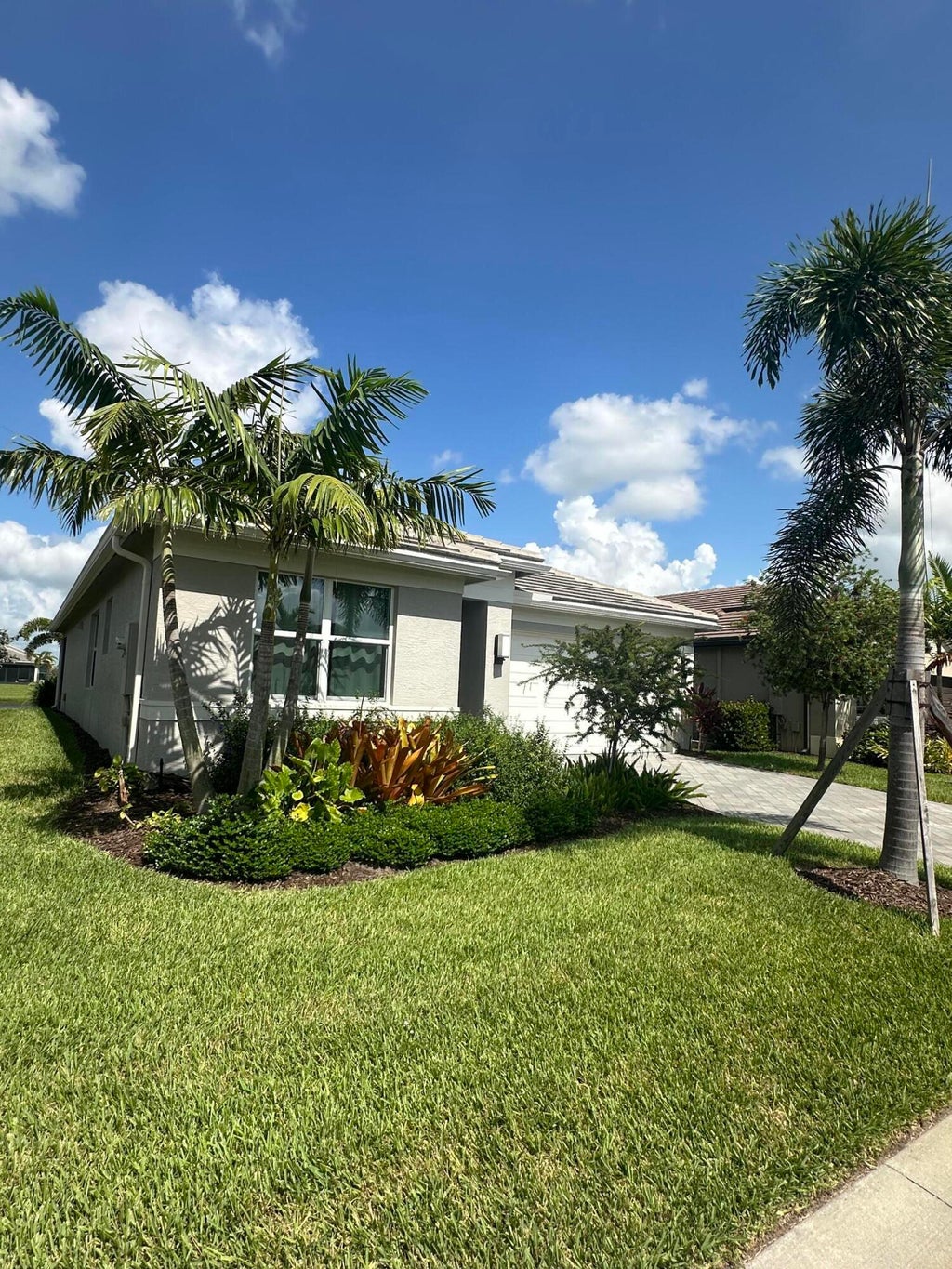 Photo of 11664 SW River Crossing Place, Port Saint Lucie, FL 34987 (MLS # B26058397)