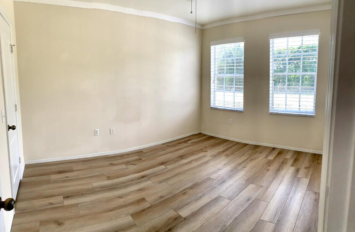 RESIDENCES OF BELMONT AT - Residential Lease