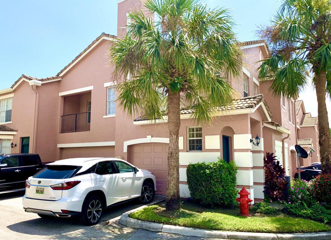 RESIDENCES OF BELMONT AT - Residential Lease