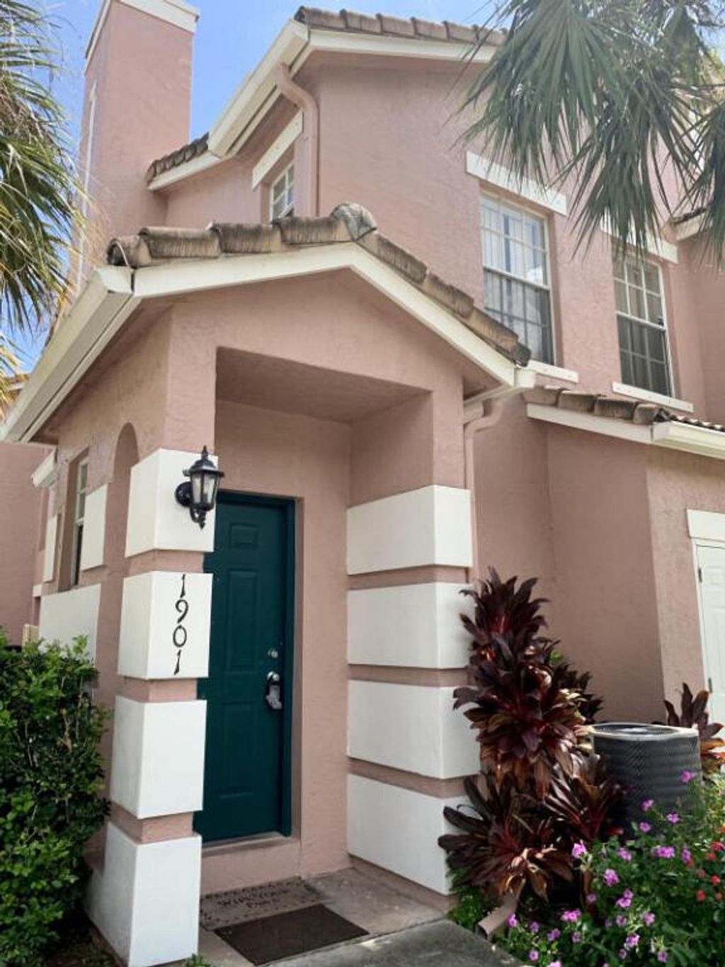 Photo of 1901 Belmont Place, Boynton Beach, FL 33436 (MLS # R11138468)