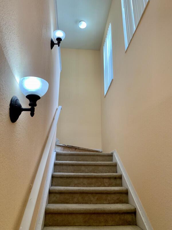 RESIDENCES OF BELMONT AT - Residential Lease