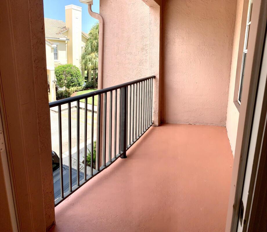 RESIDENCES OF BELMONT AT - Residential Lease