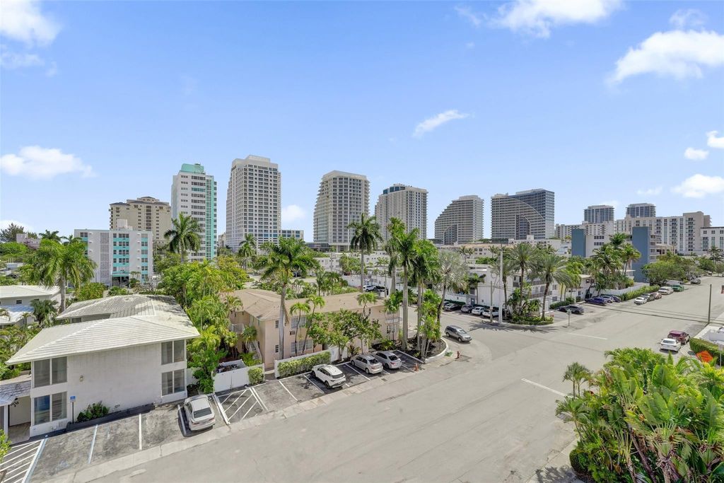 Photo of 619 Orton Avenue #501, Fort Lauderdale, FL 33304 (MLS # F10556271)