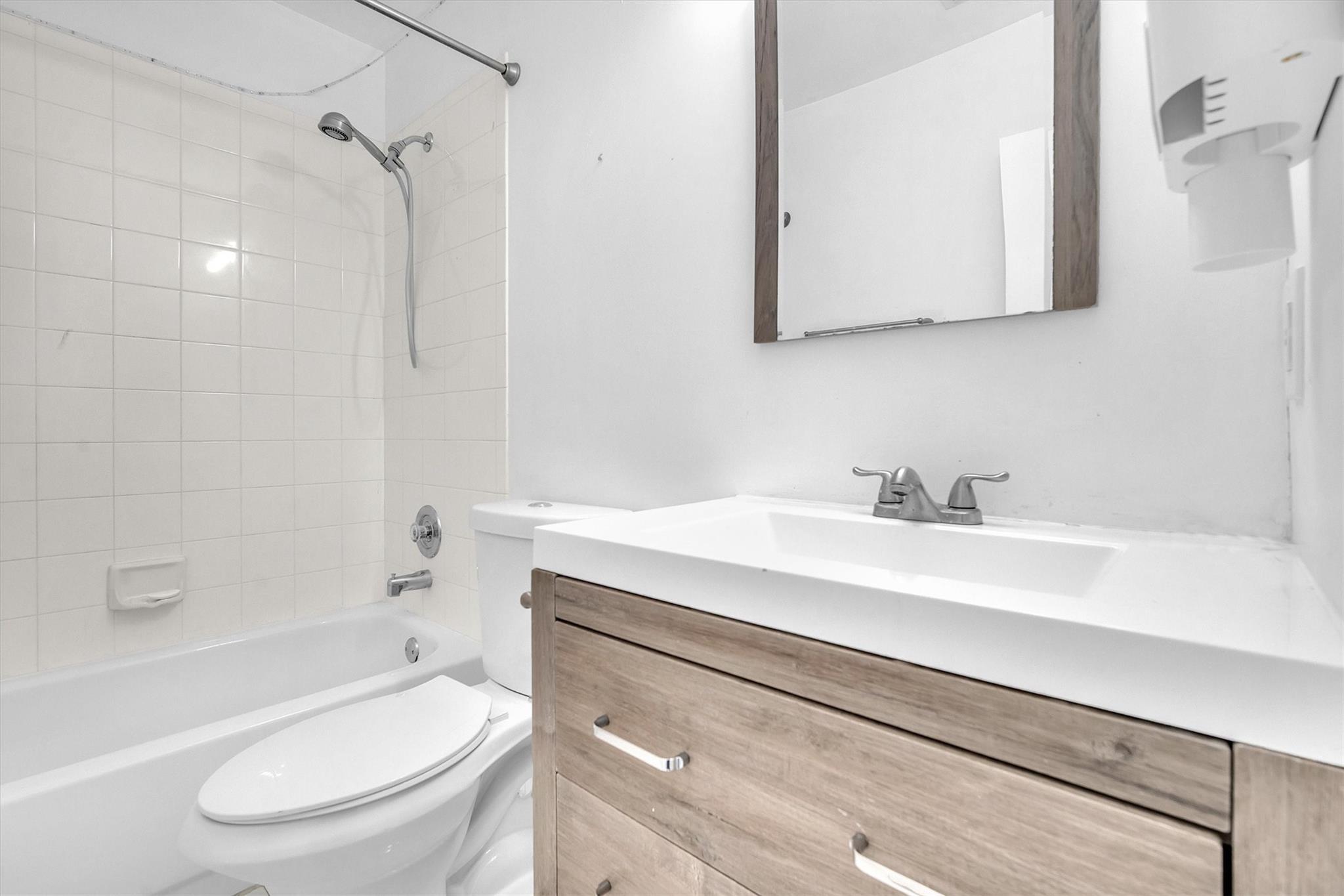 SILVER LAKES PHASE II REP - Residential