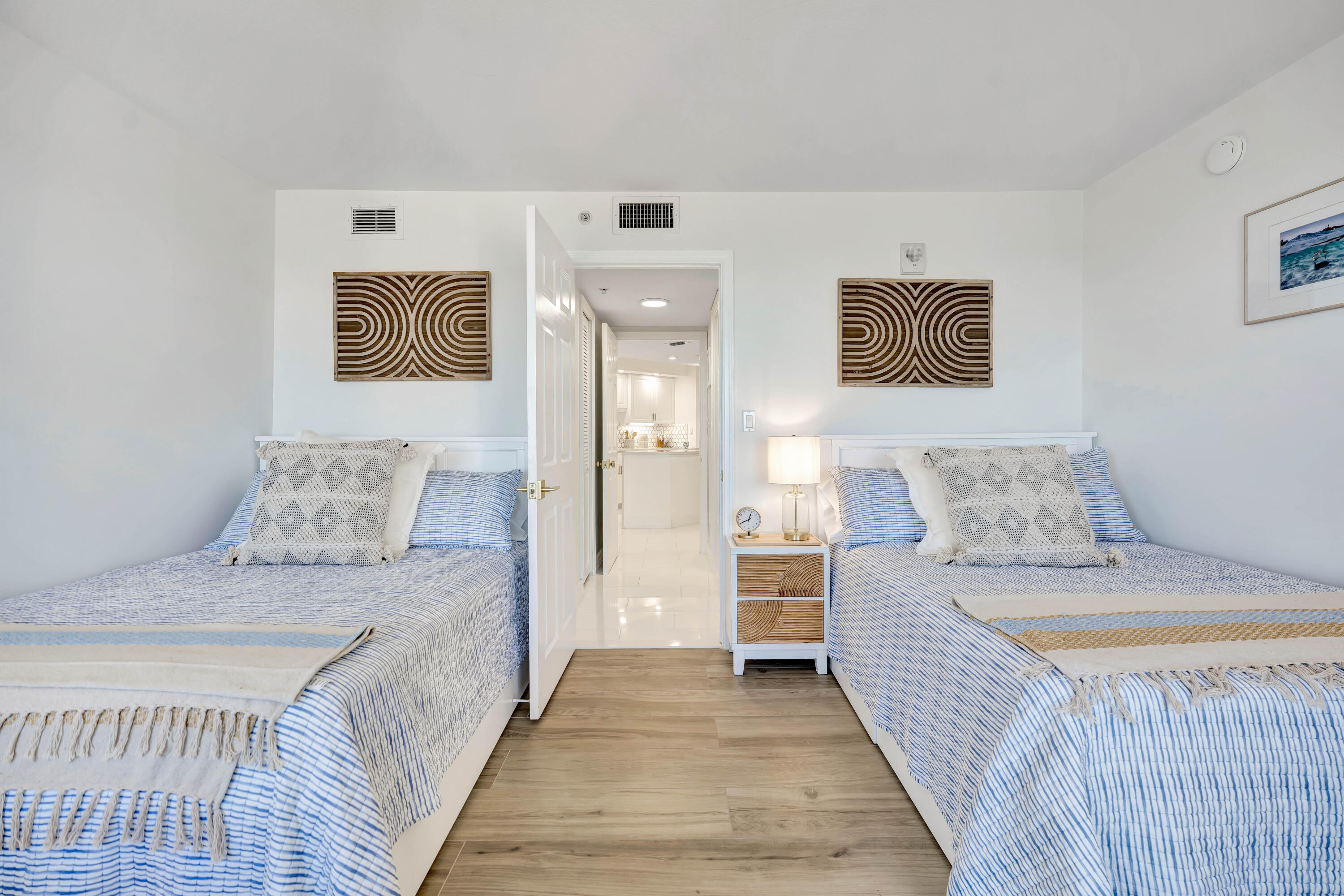 TIARA CONDO - Residential