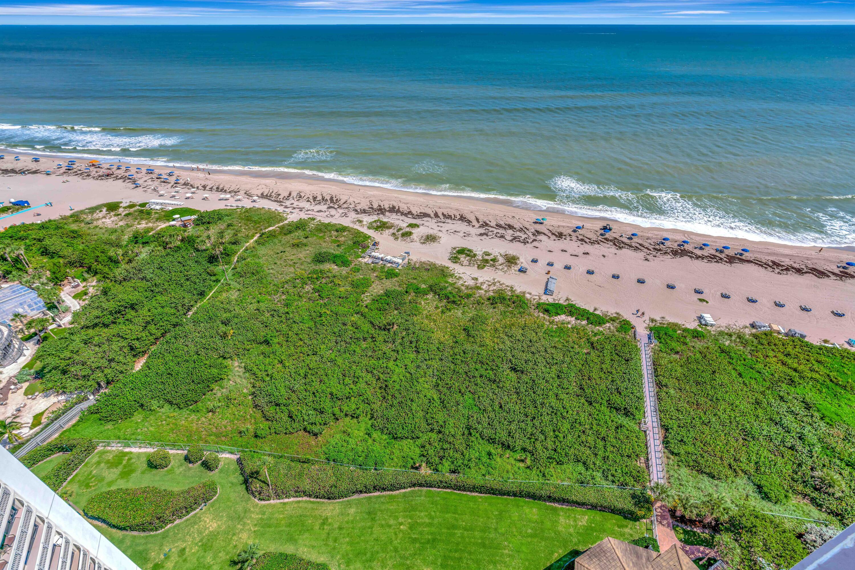 TIARA CONDO - Residential