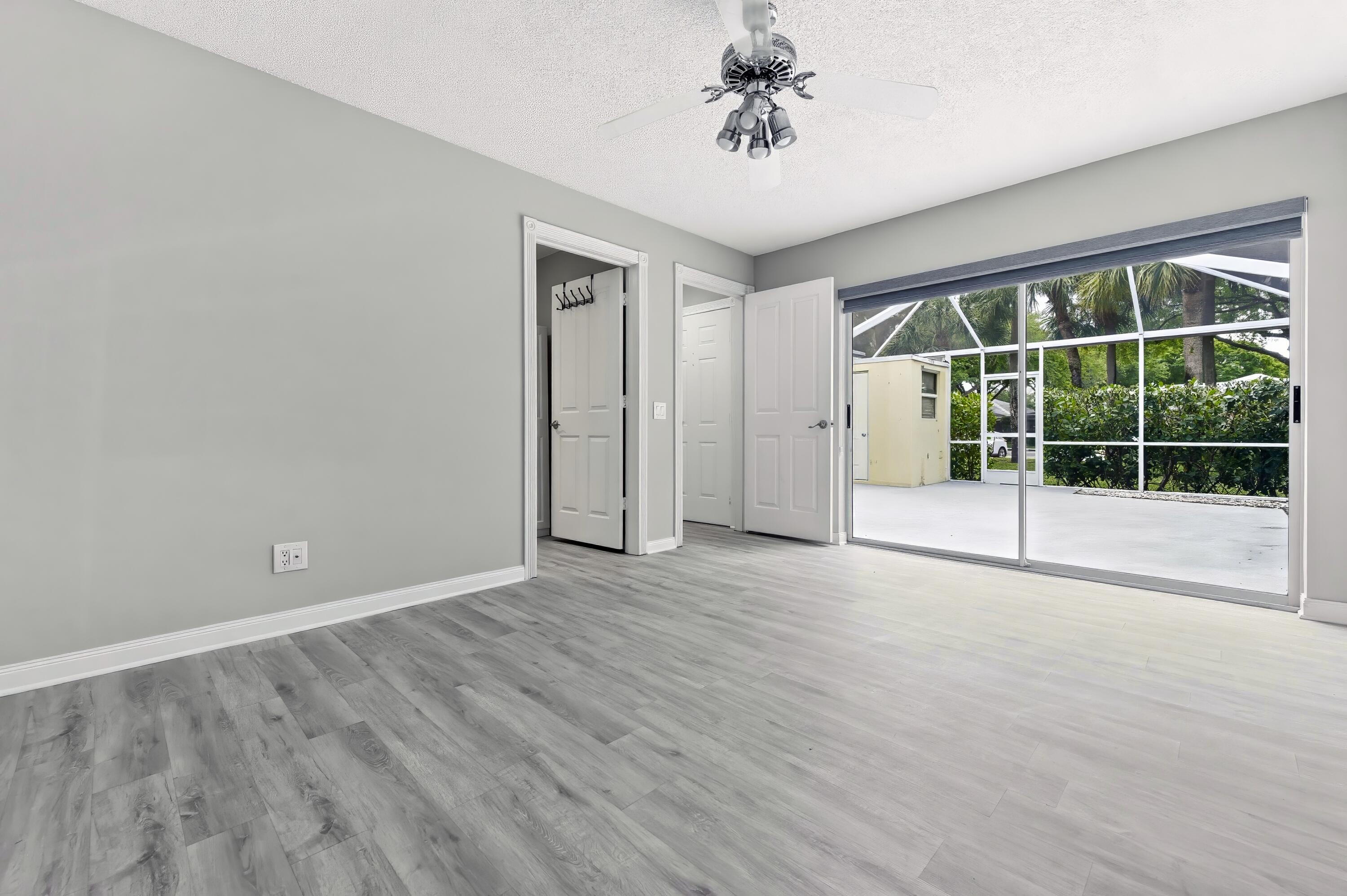 LAKE CATHERINE - Residential