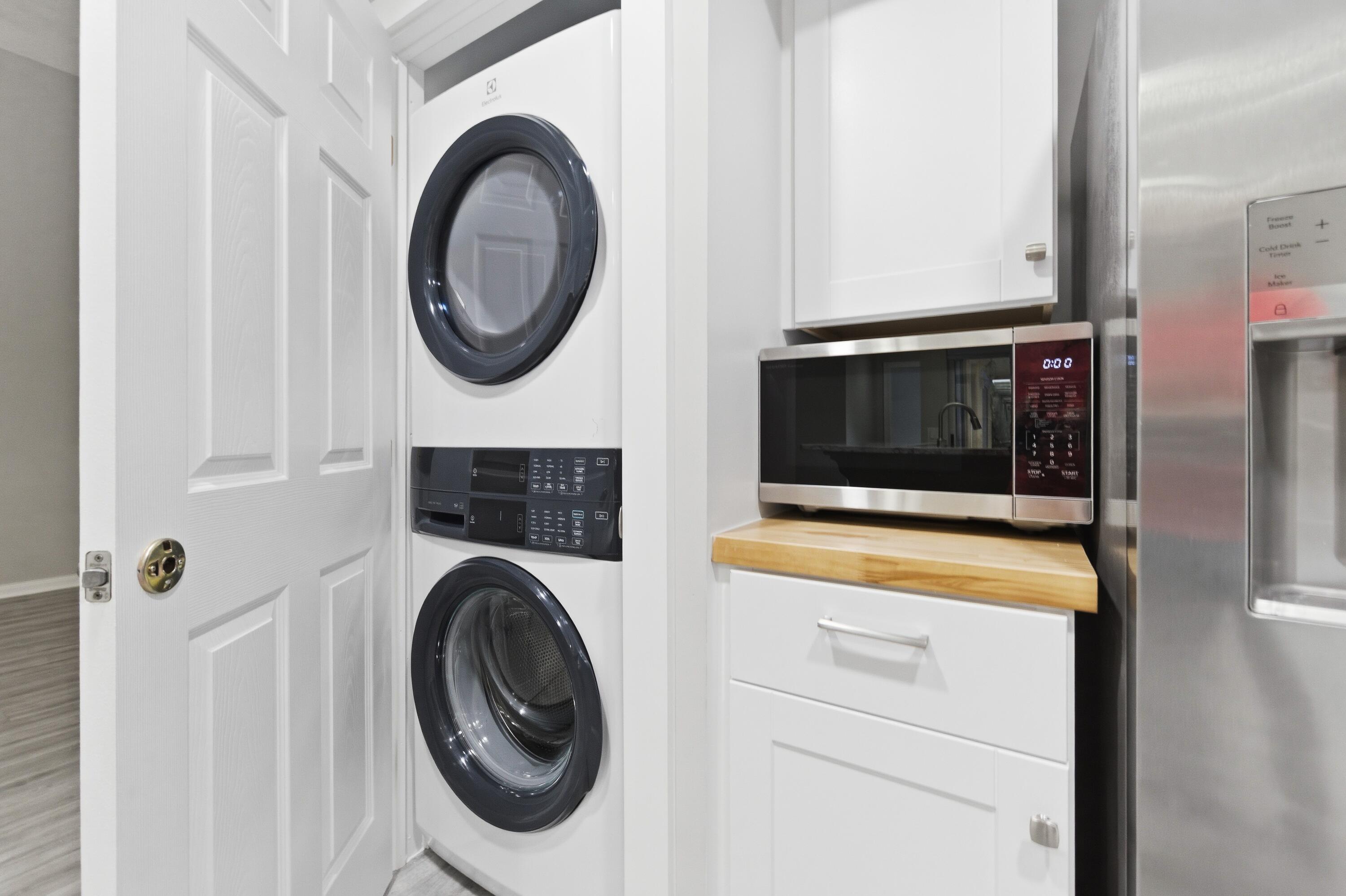 LAKE CATHERINE - Residential