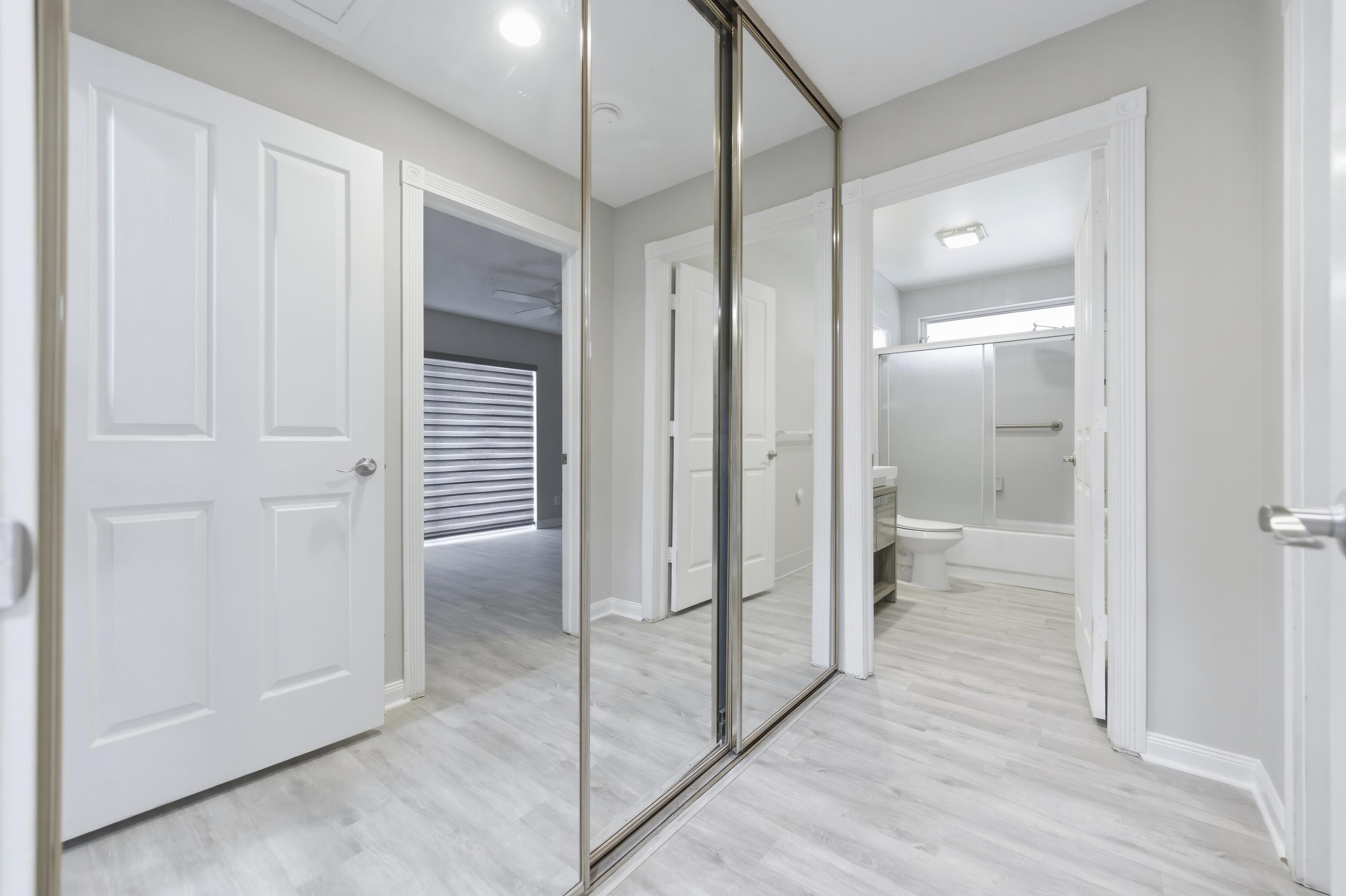 LAKE CATHERINE - Residential