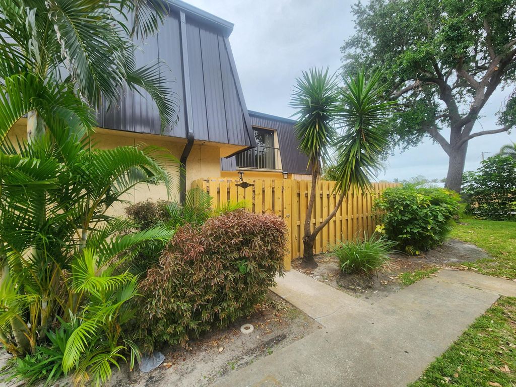 Photo of 2481 Waterside Drive, Lake Worth, FL 33461 (MLS # R11080365)