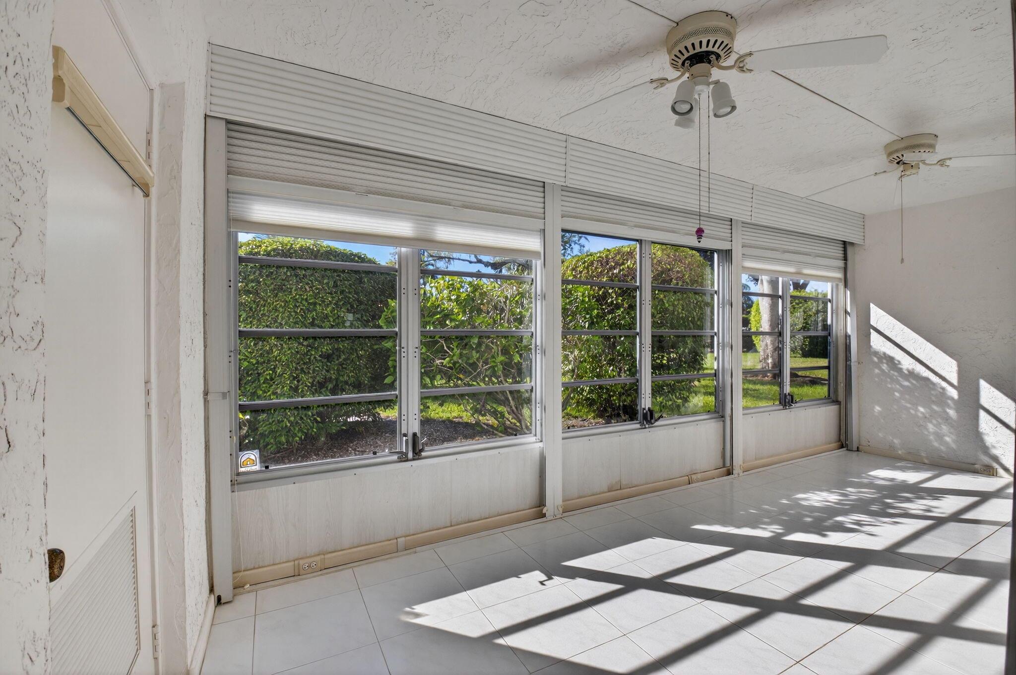 VILLAGES OF ORIOLE DEAUVI - Residential