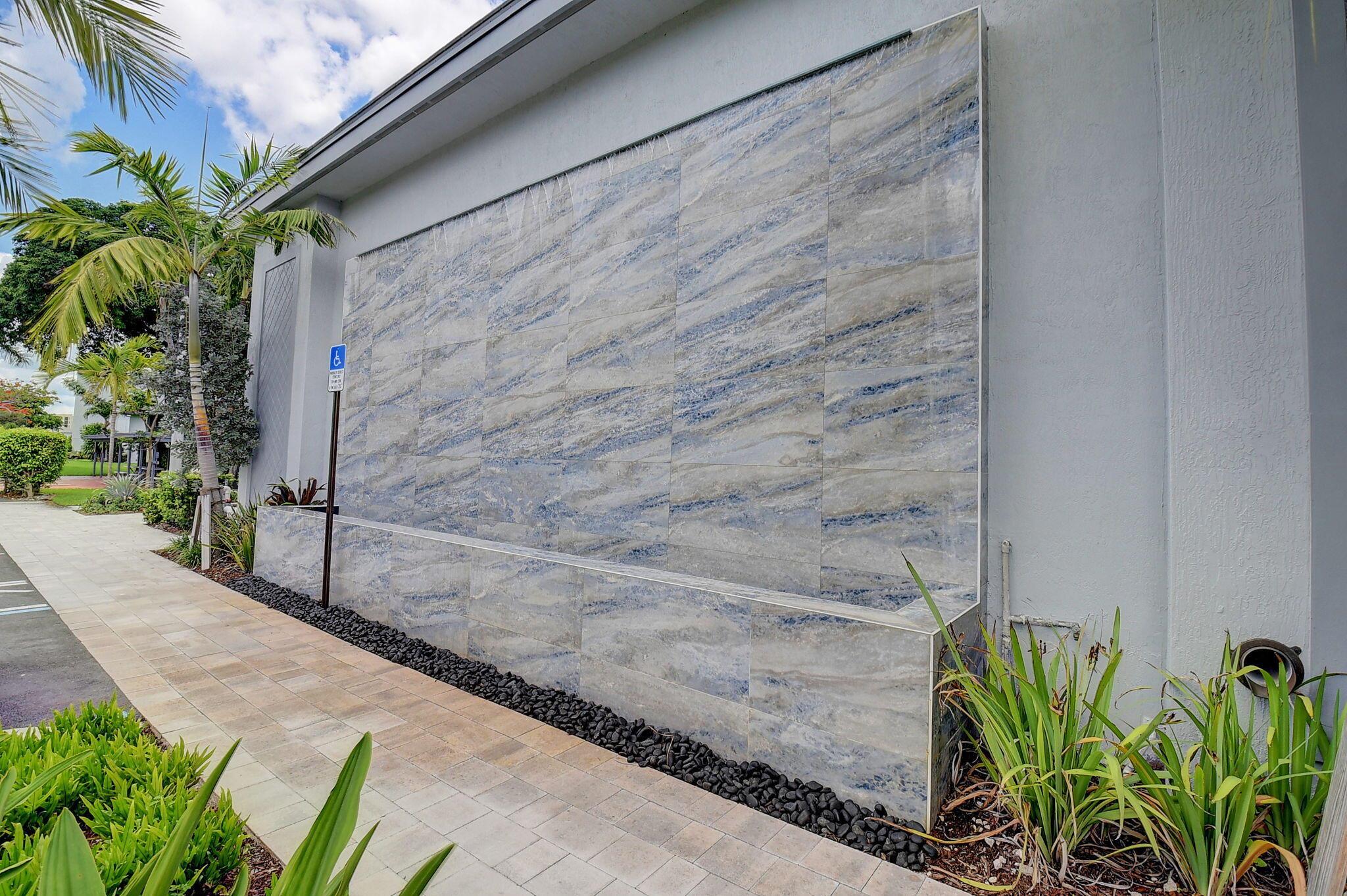 VILLAGES OF ORIOLE DEAUVI - Residential