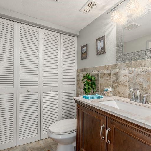 Poppleton Creek Condo - Residential