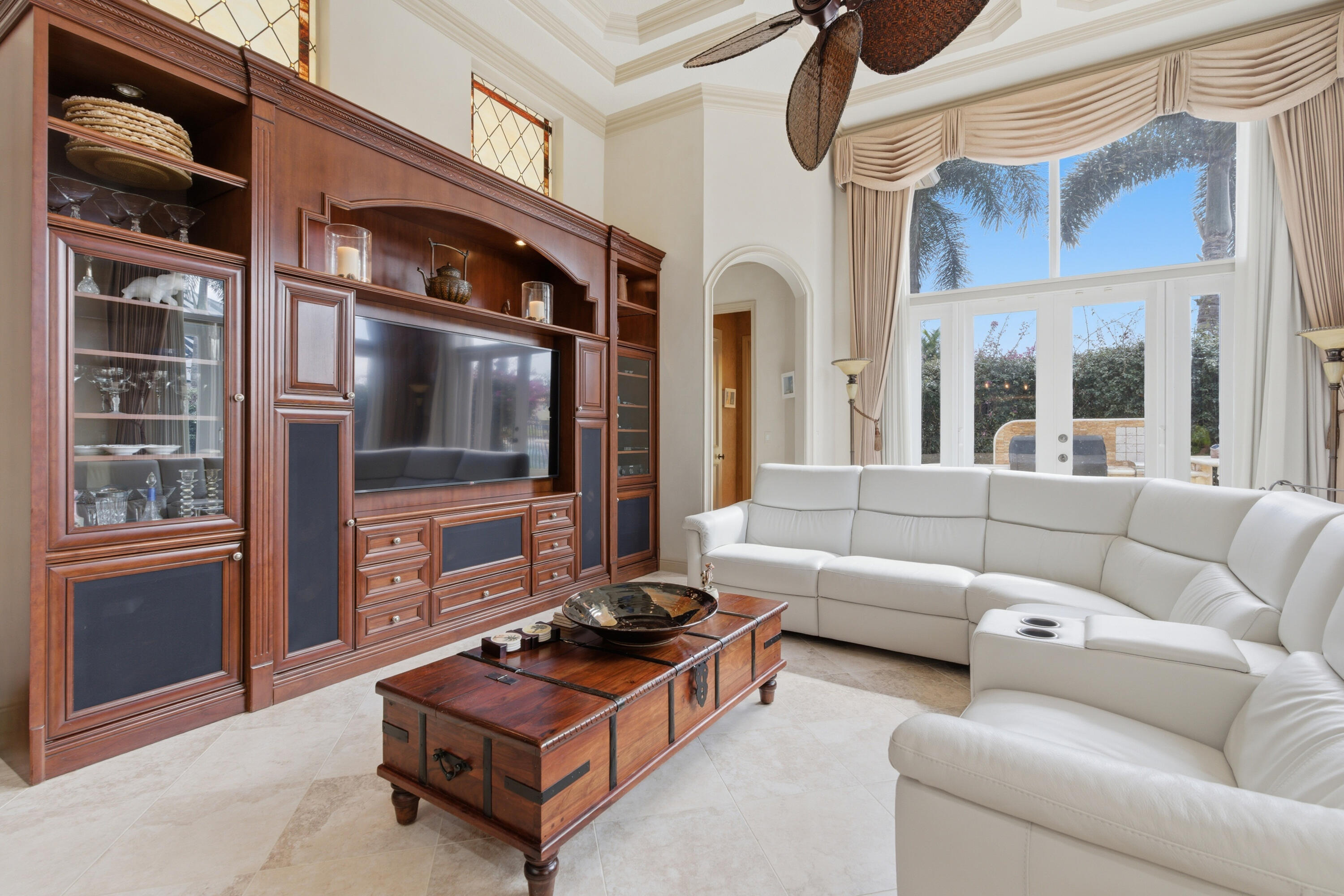 OLYMPIA 1 - Residential