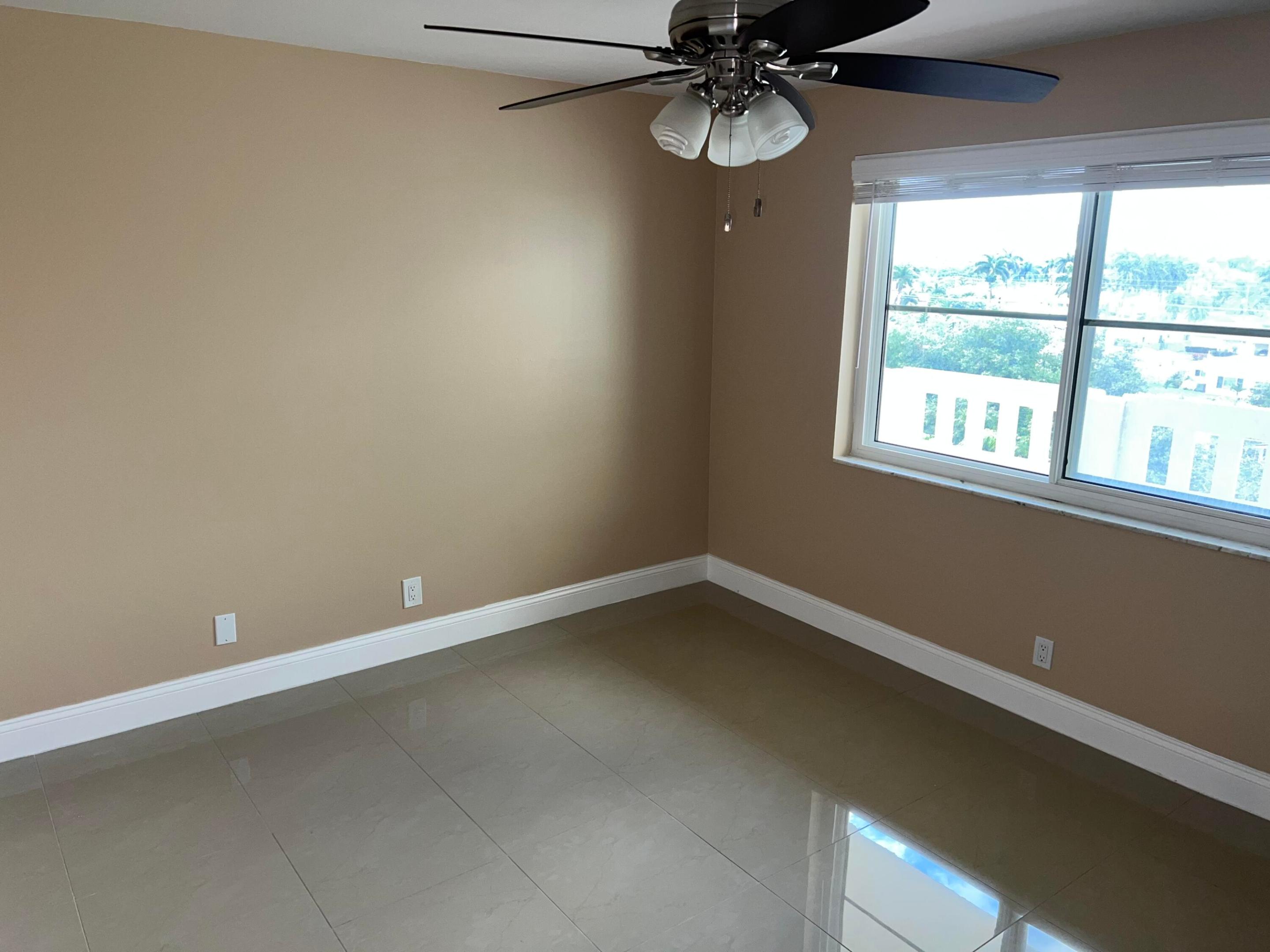 301 SE 3rd Street 606