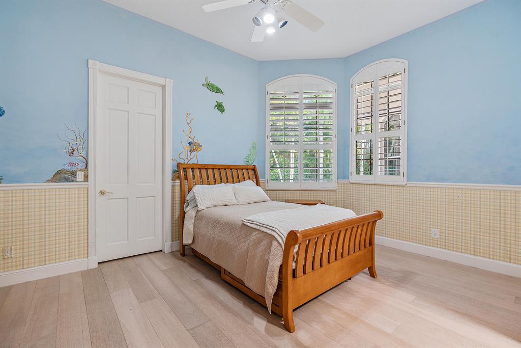 STEEPLECHASE - Residential