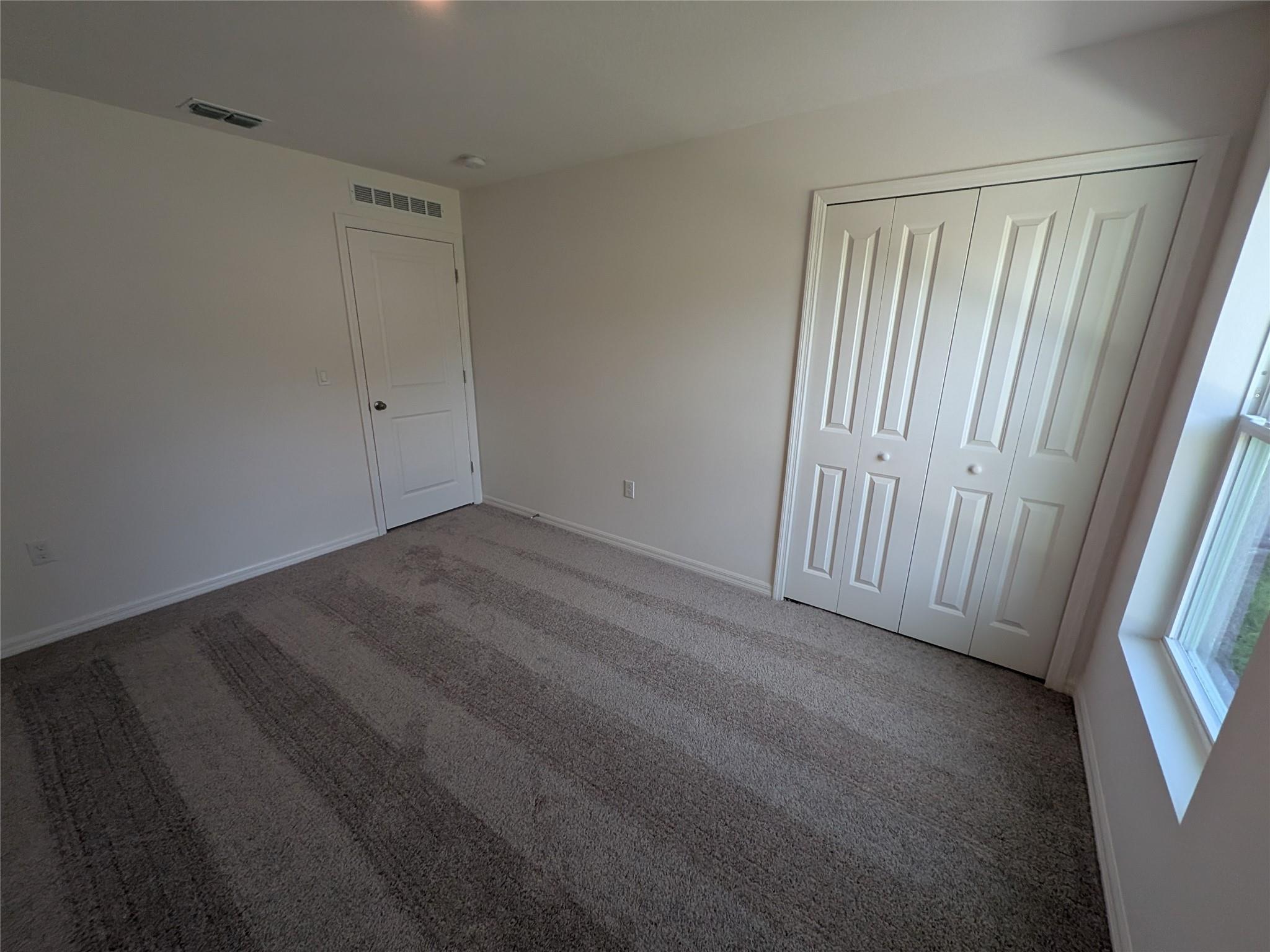 Vero Lake Estates Unit H- - Residential Lease