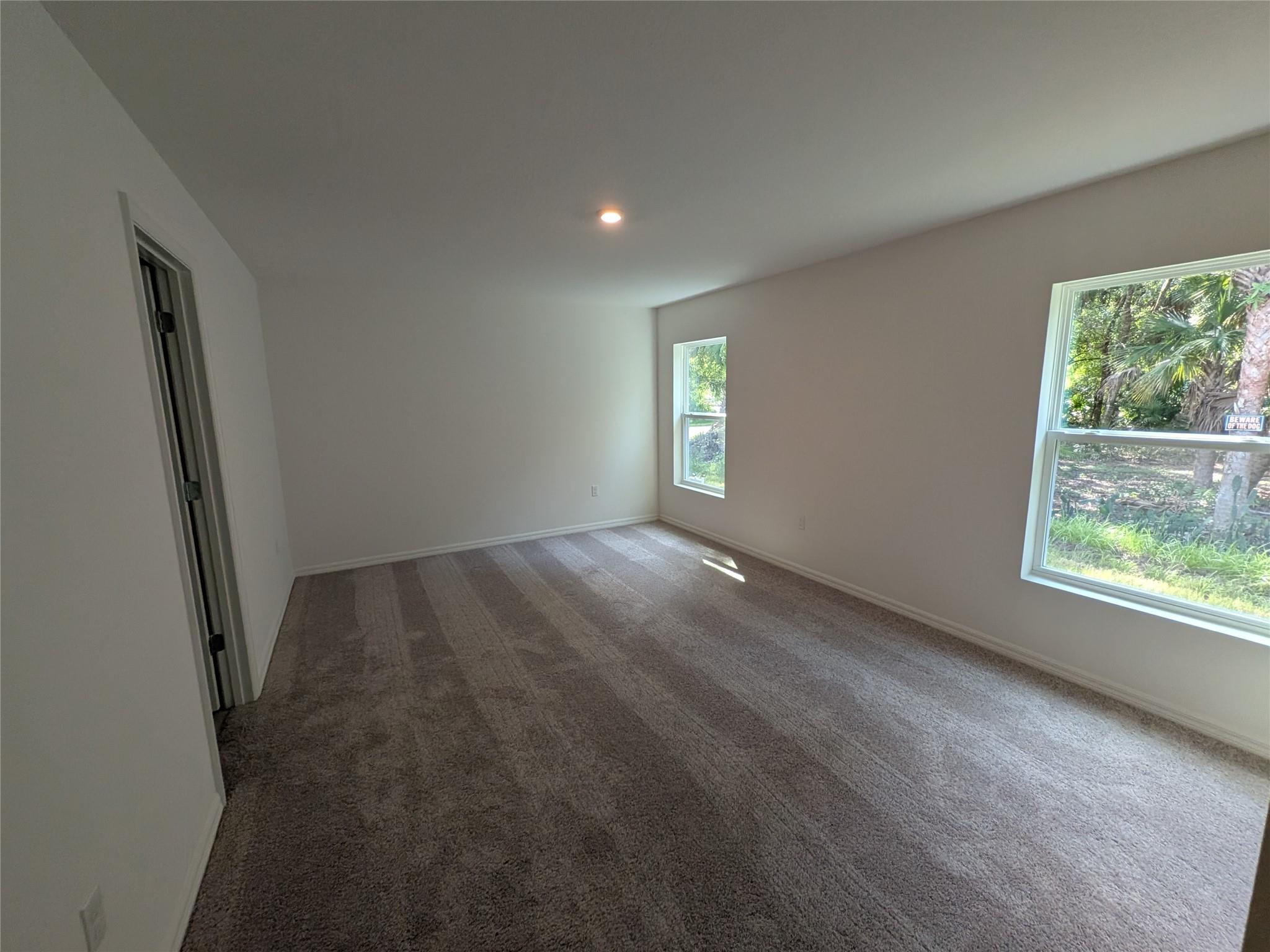 Vero Lake Estates Unit H- - Residential Lease