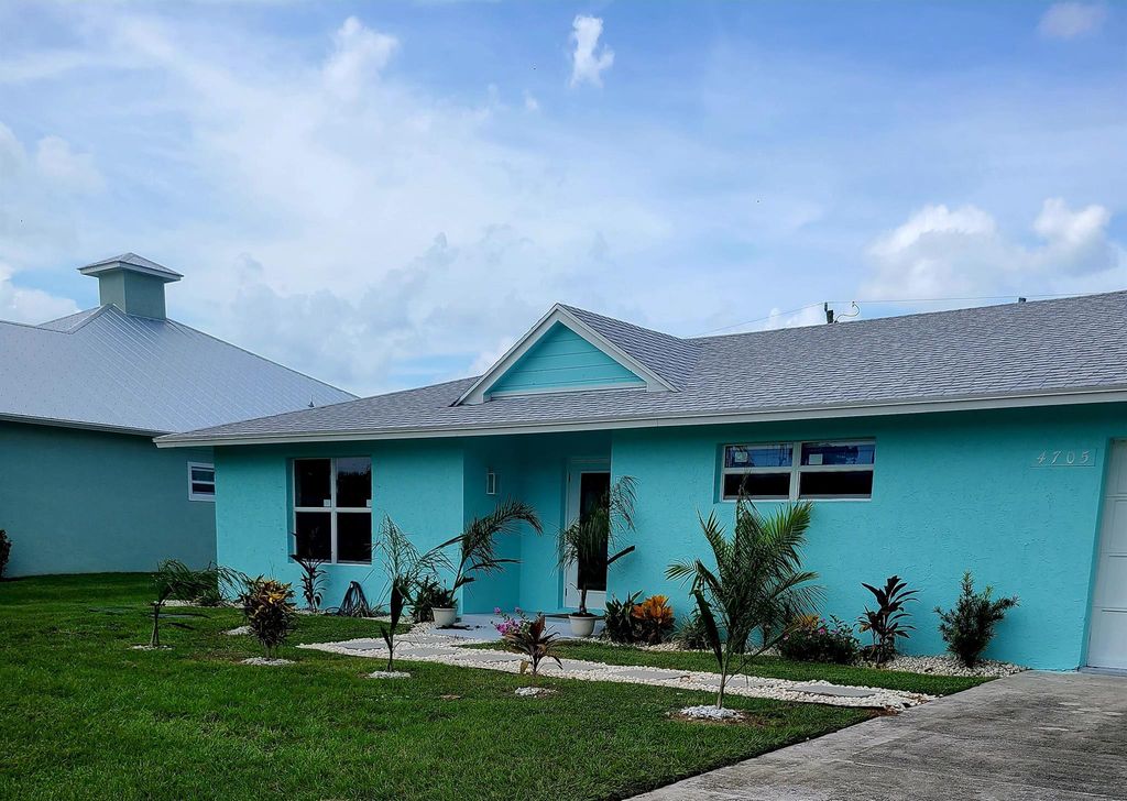 Photo of 4705 SE Manatee Terrace, Stuart, FL 34997 (MLS # R10867120)