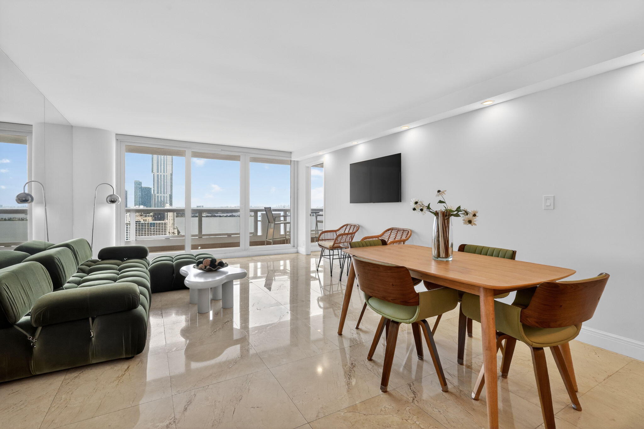 1717 N Bayshore Drive A-2935