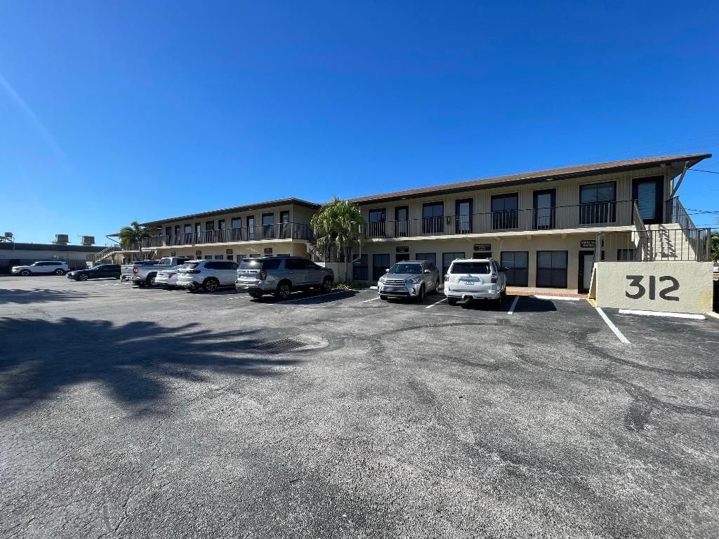Photo of 312 S Old Dixie Highway #109, Jupiter, FL (MLS # R11155522)