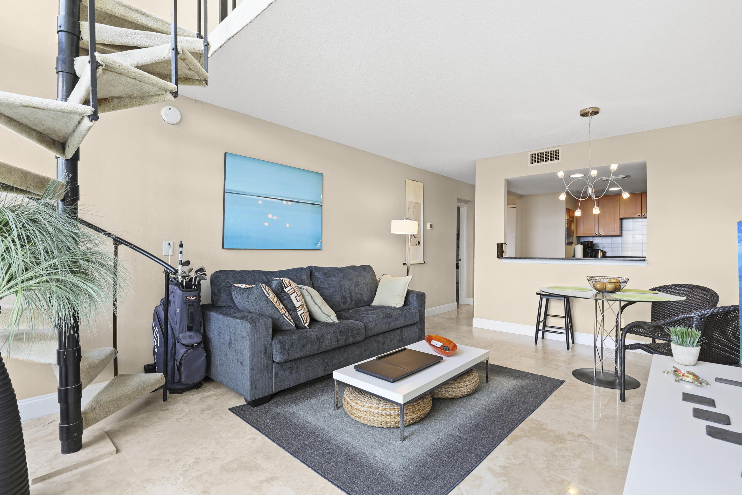 LAKESHORE CLUB CONDO - Residential