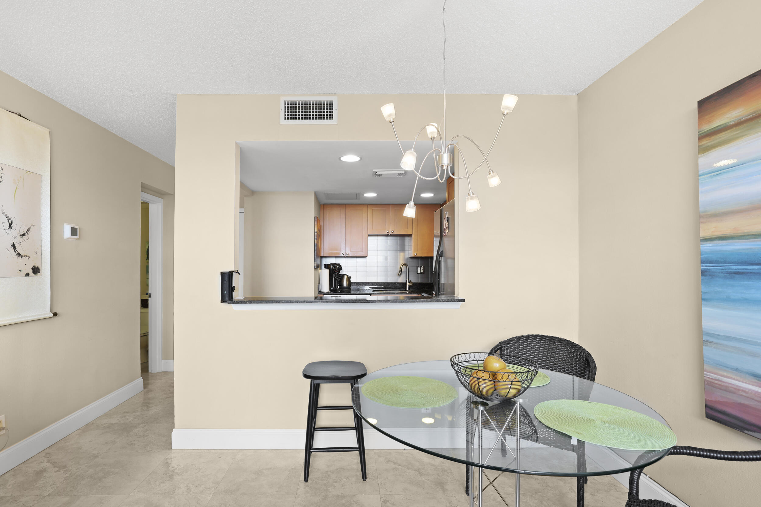 LAKESHORE CLUB CONDO - Residential