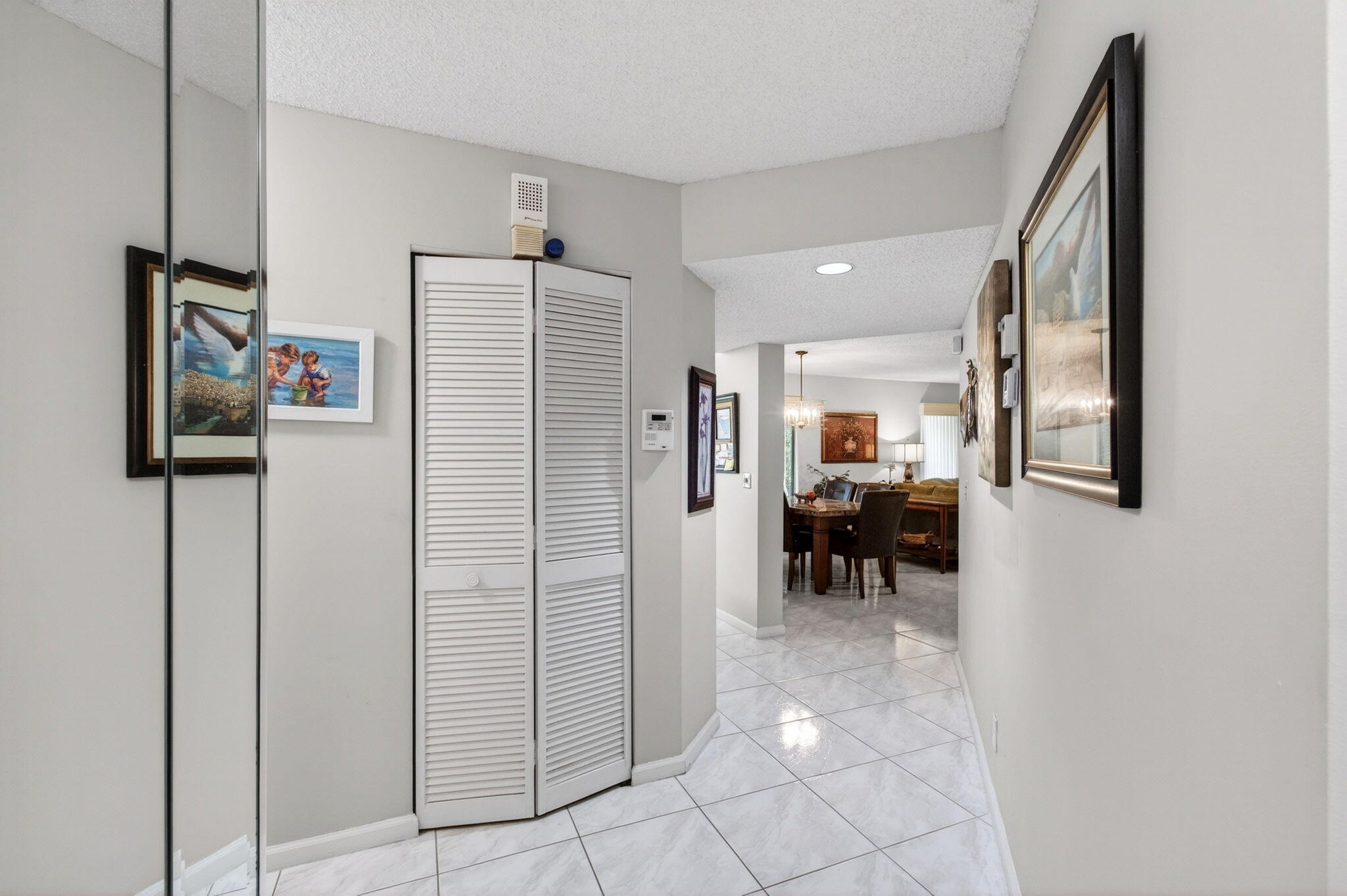 LAKESIDE CONDO 5 OF BANYAN SPRINGS - Residential