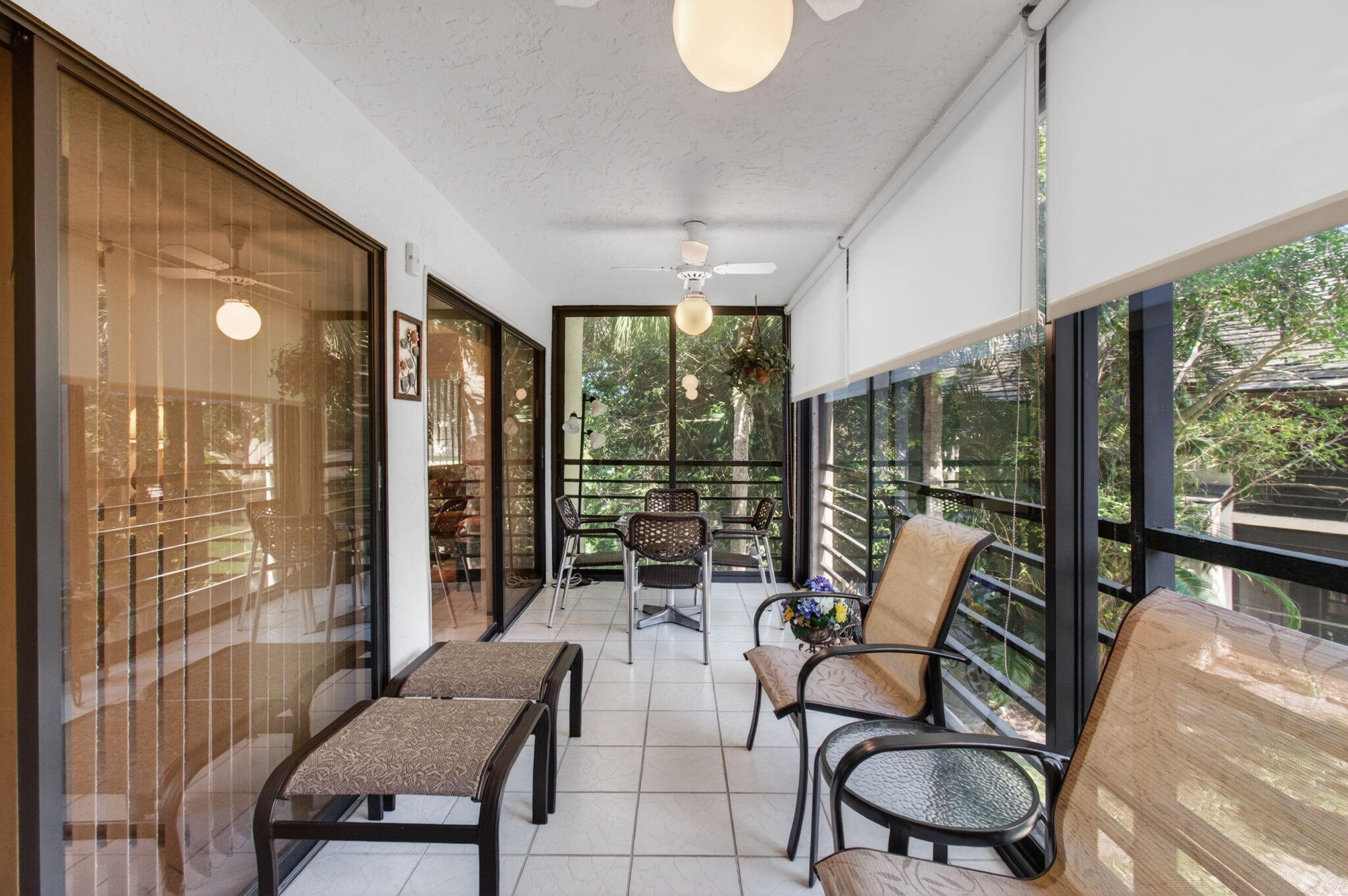 LAKESIDE CONDO 5 OF BANYAN SPRINGS - Residential