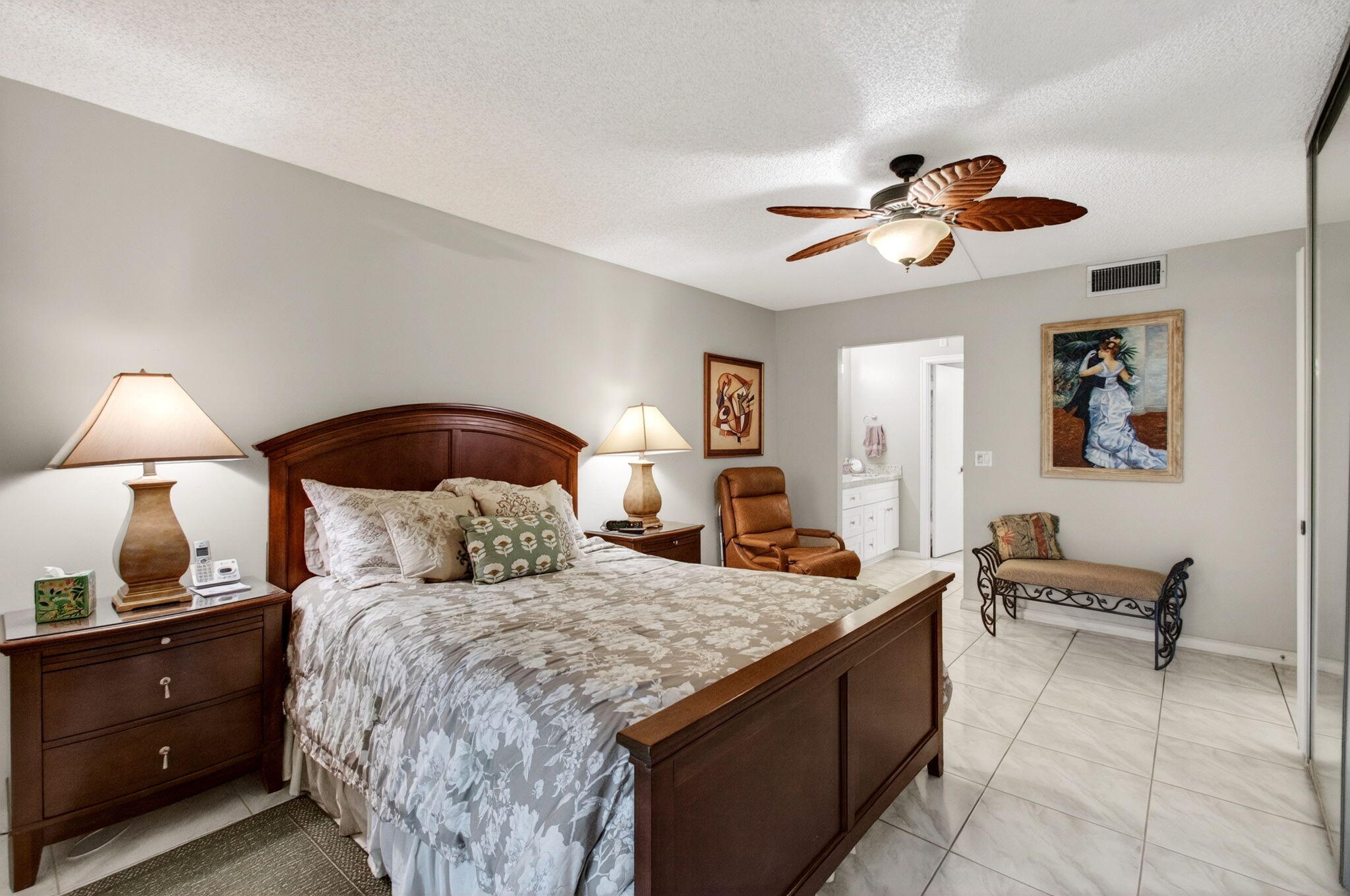 LAKESIDE CONDO 5 OF BANYAN SPRINGS - Residential