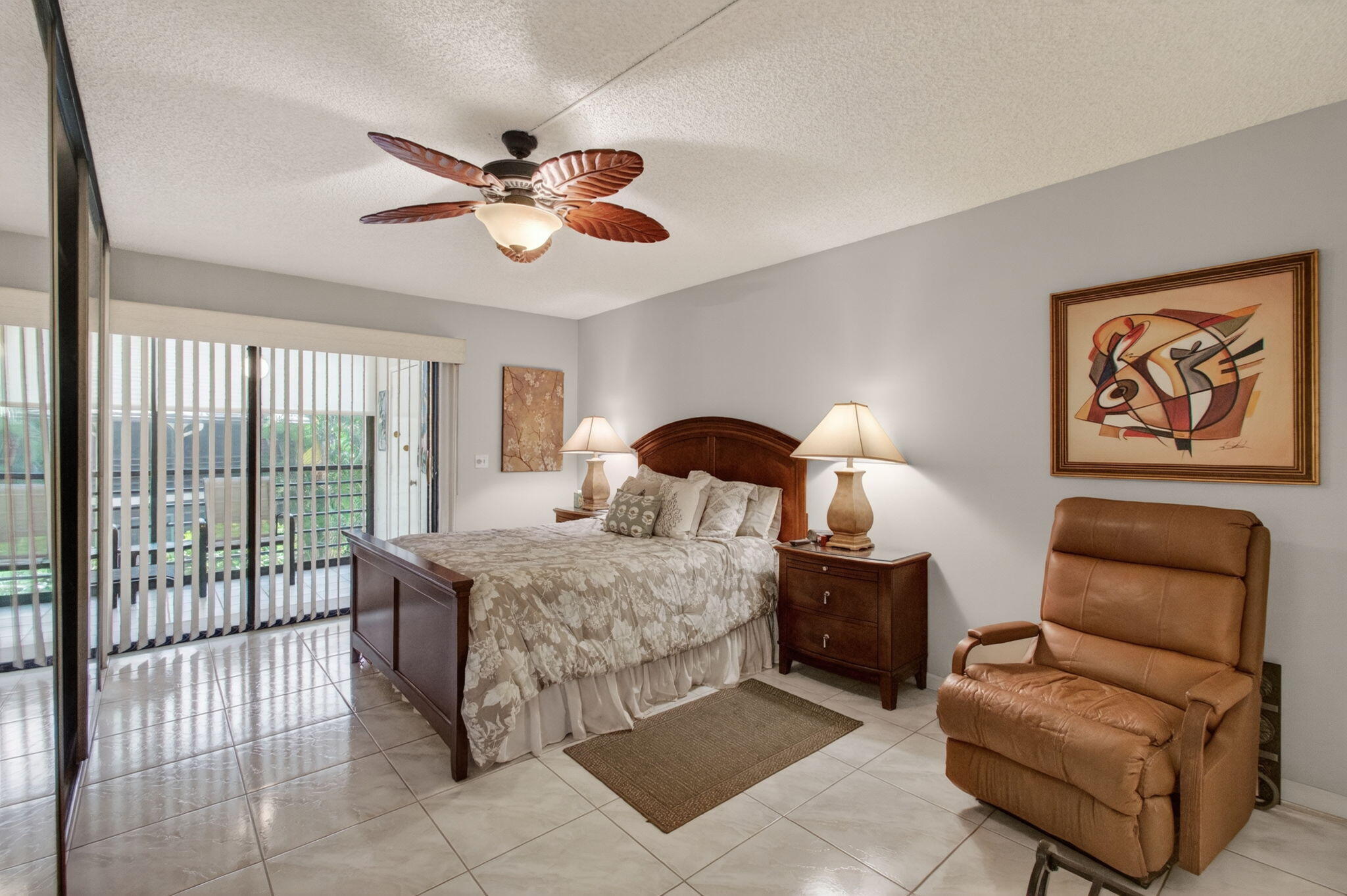 LAKESIDE CONDO 5 OF BANYAN SPRINGS - Residential
