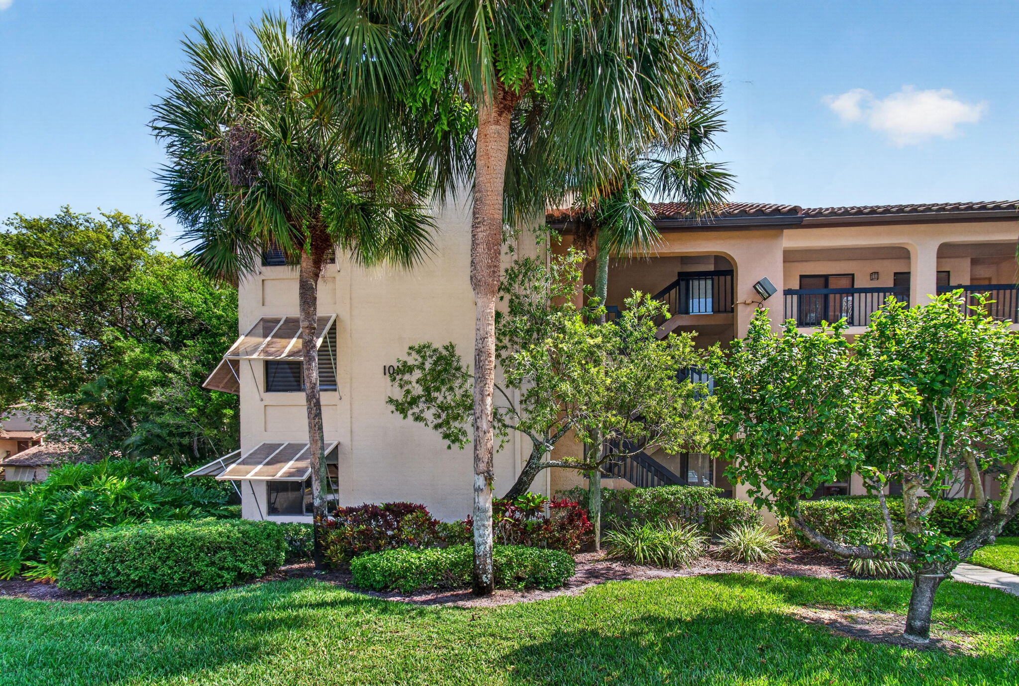 10174 Mangrove Drive 201