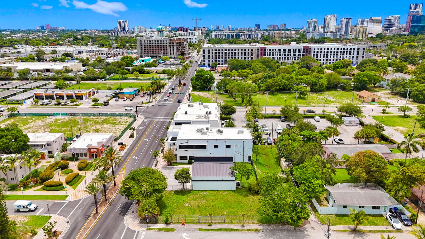 TUSKEGEE PARK - Land