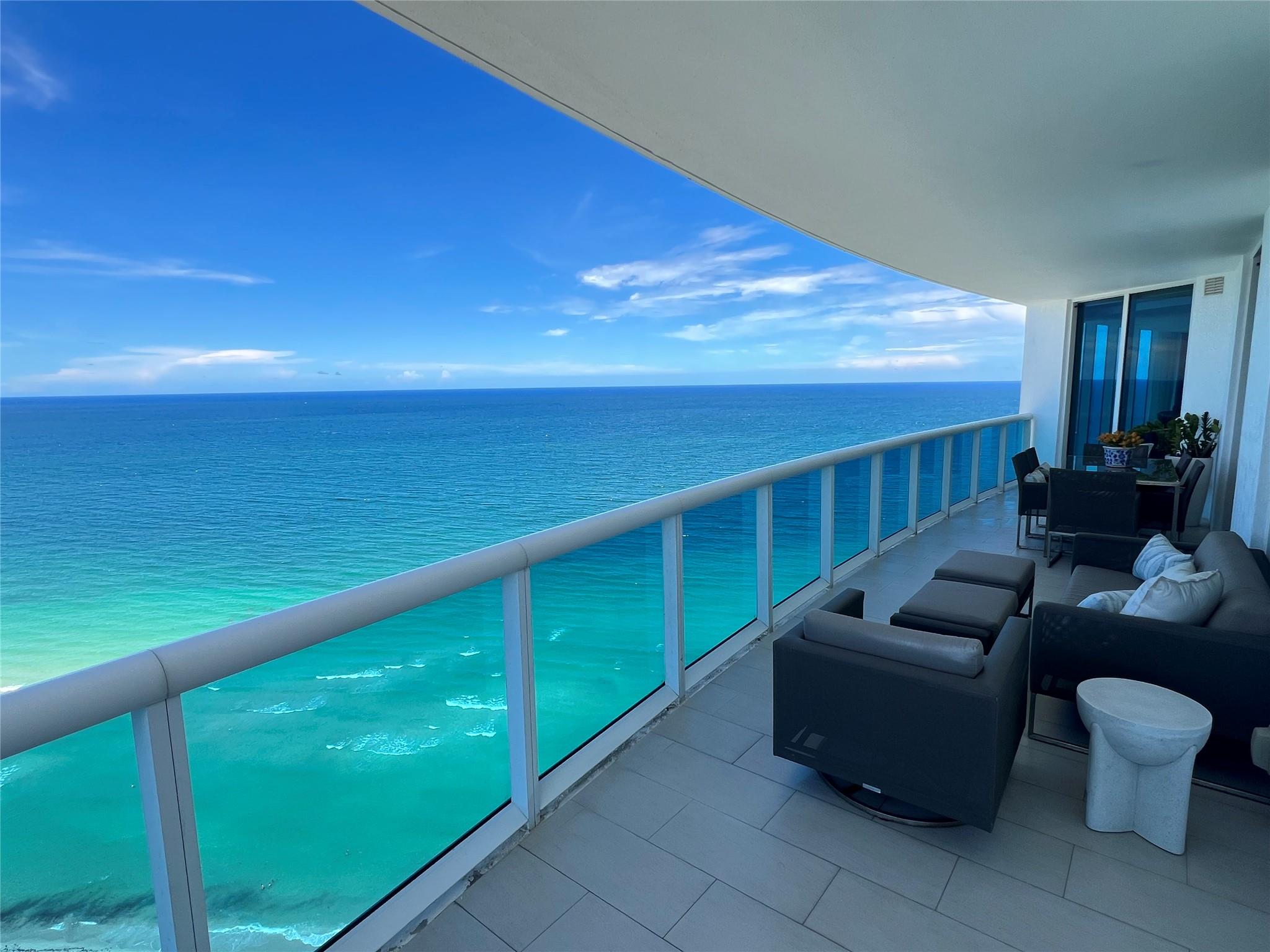 Trump Hollywood - Residential