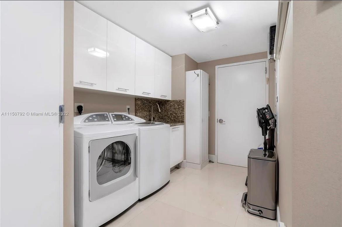 Trump Hollywood - Residential