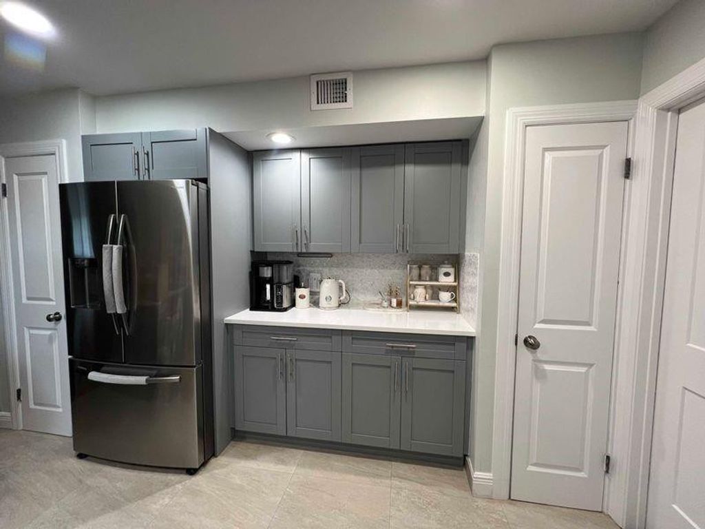 Photo of 201 SE 24 Avenue, Boynton Beach, FL 33435 (MLS # F10549706)